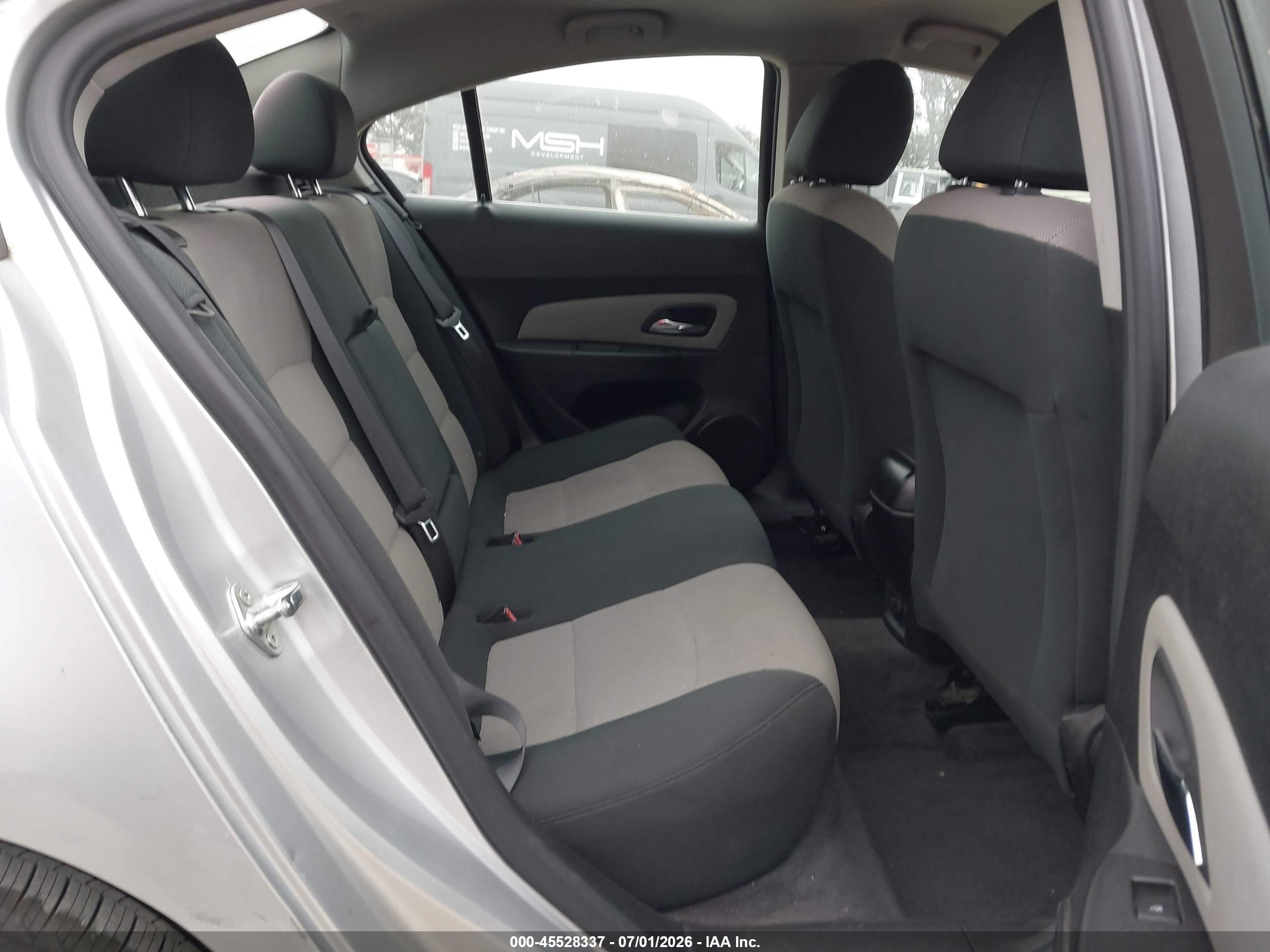 2012 Chevrolet Cruze Ls Серебряный vin: 1G1PC5SH0C7198895