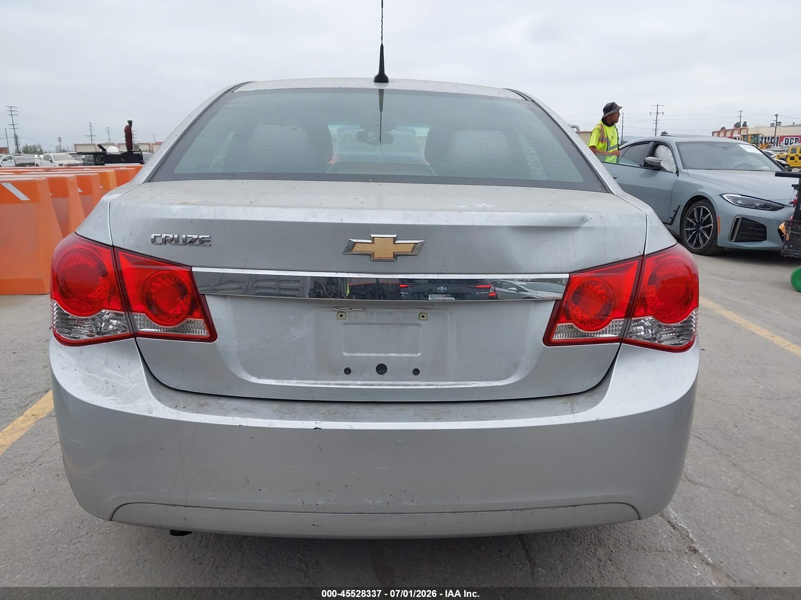 2012 Chevrolet Cruze Ls Серебряный vin: 1G1PC5SH0C7198895