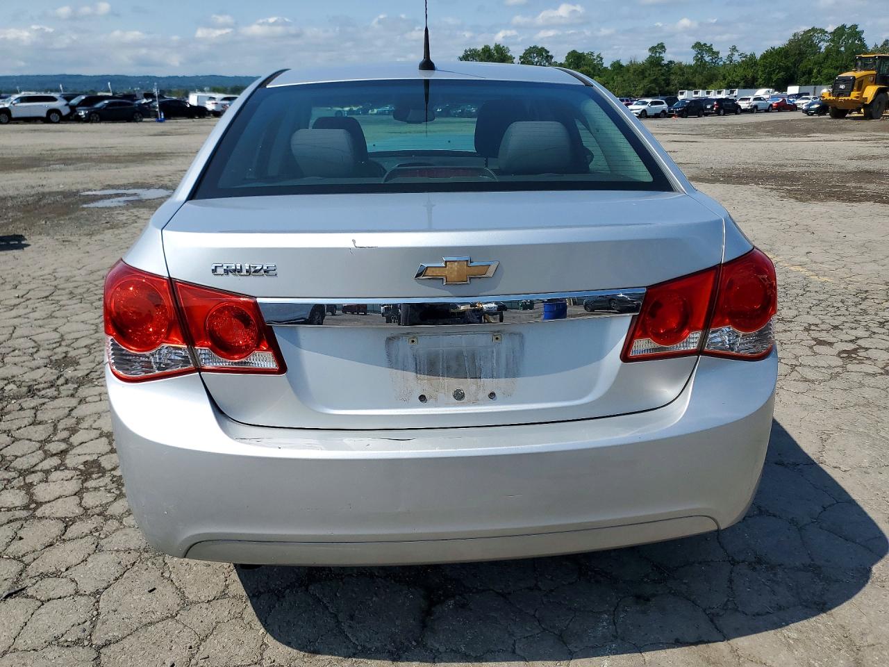 2012 Chevrolet Cruze Ls Silver vin: 1G1PC5SH0C7202587