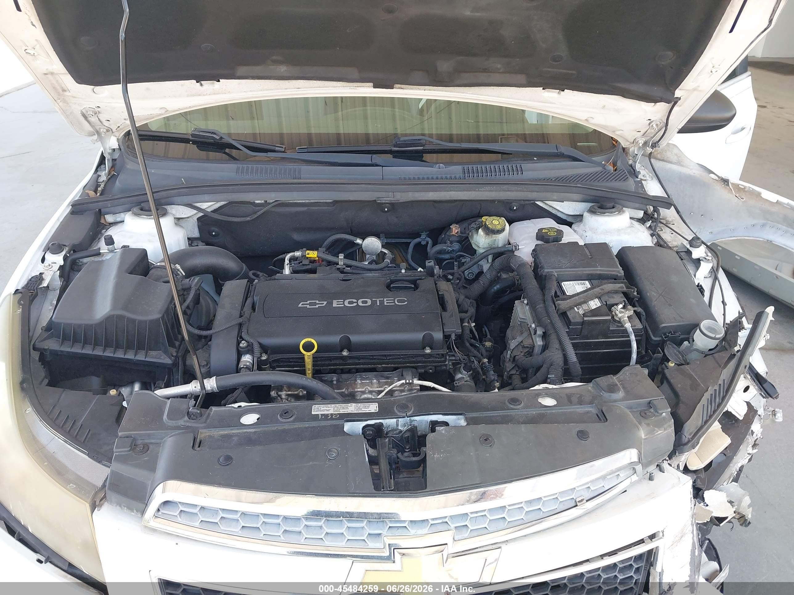 2012 Chevrolet Cruze Ls White vin: 1G1PC5SH0C7217168