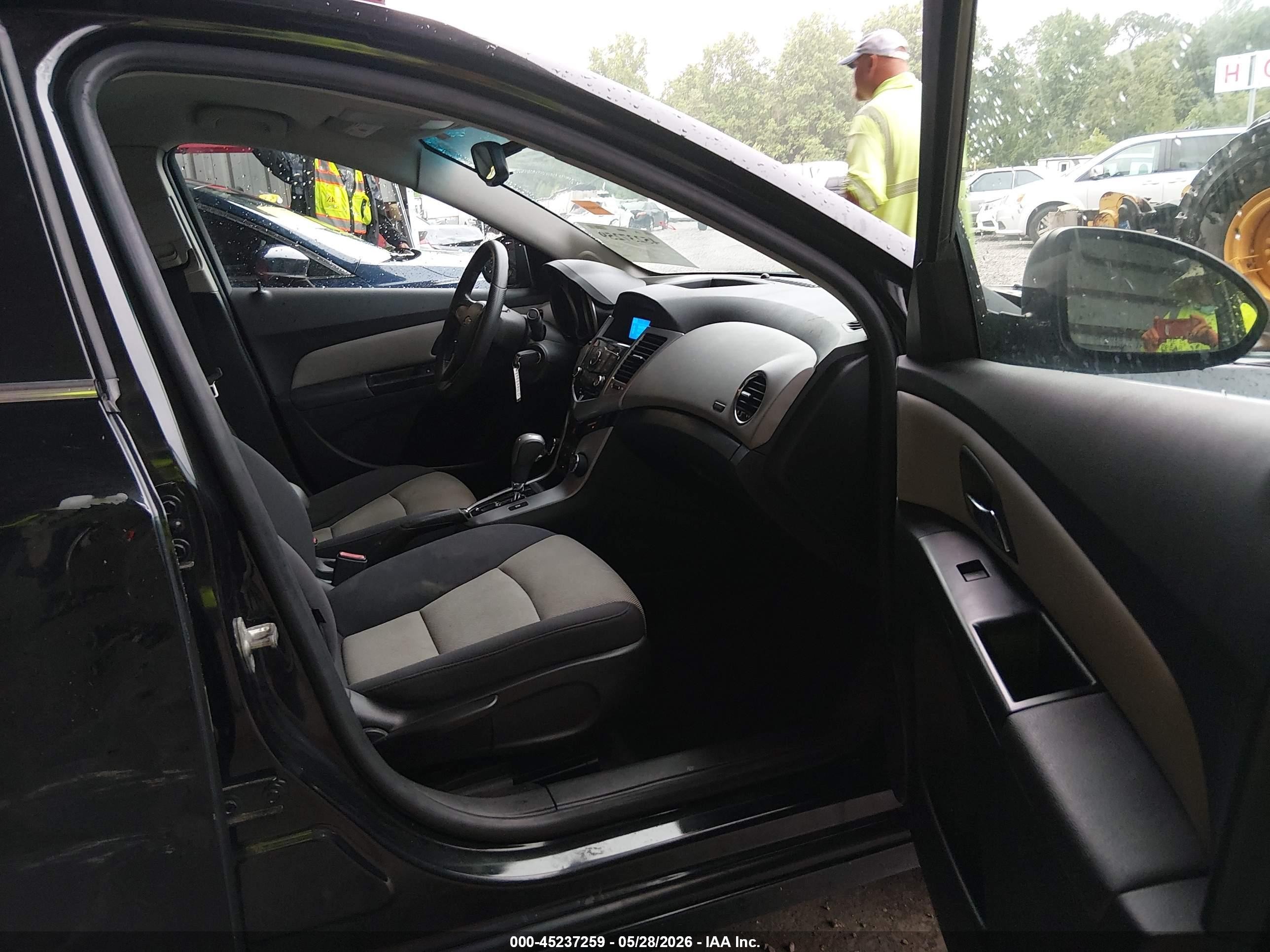 2012 Chevrolet Cruze Ls Black vin: 1G1PC5SH0C7272719