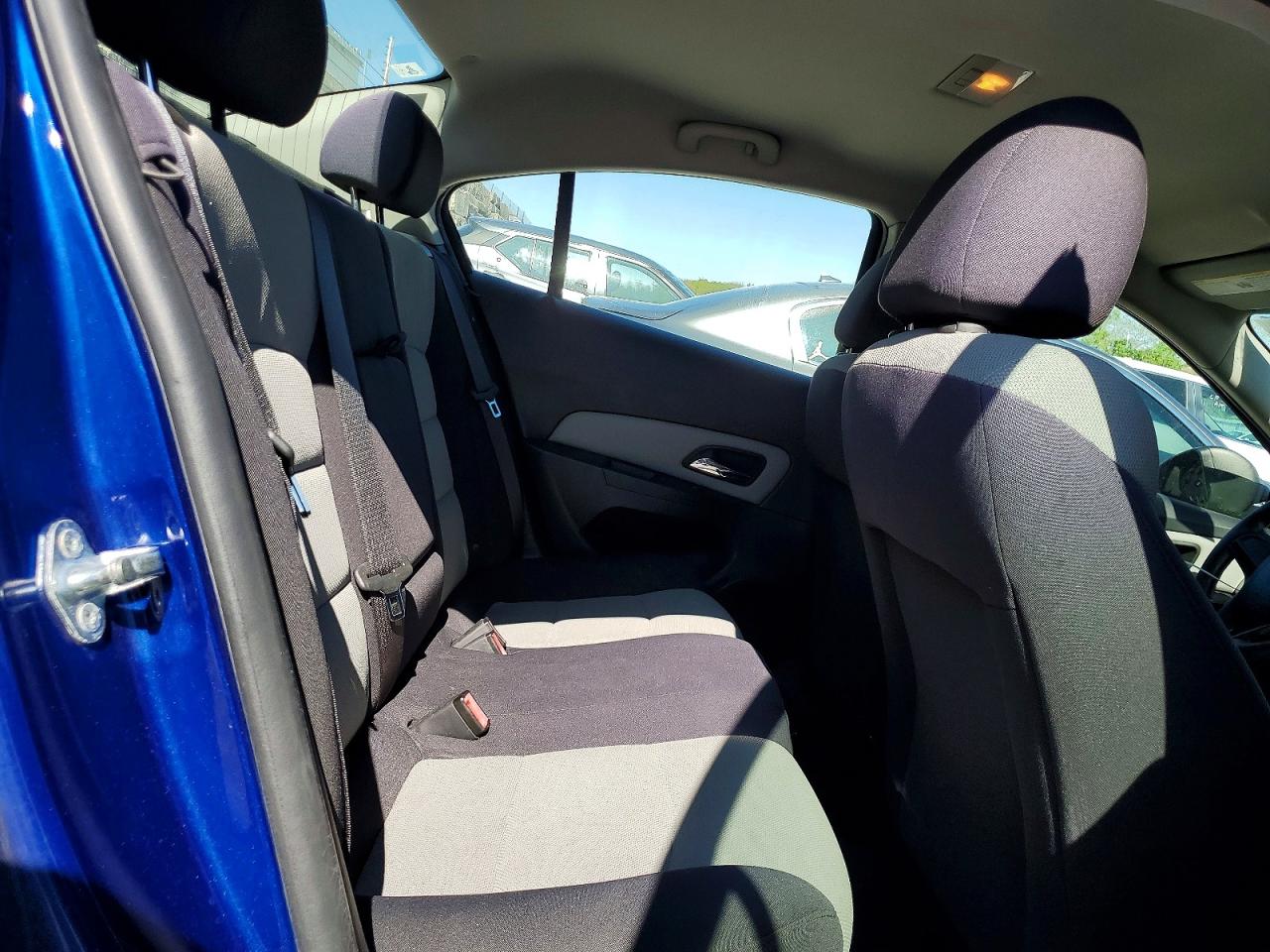 2012 Chevrolet Cruze Ls Blue vin: 1G1PC5SH0C7306870