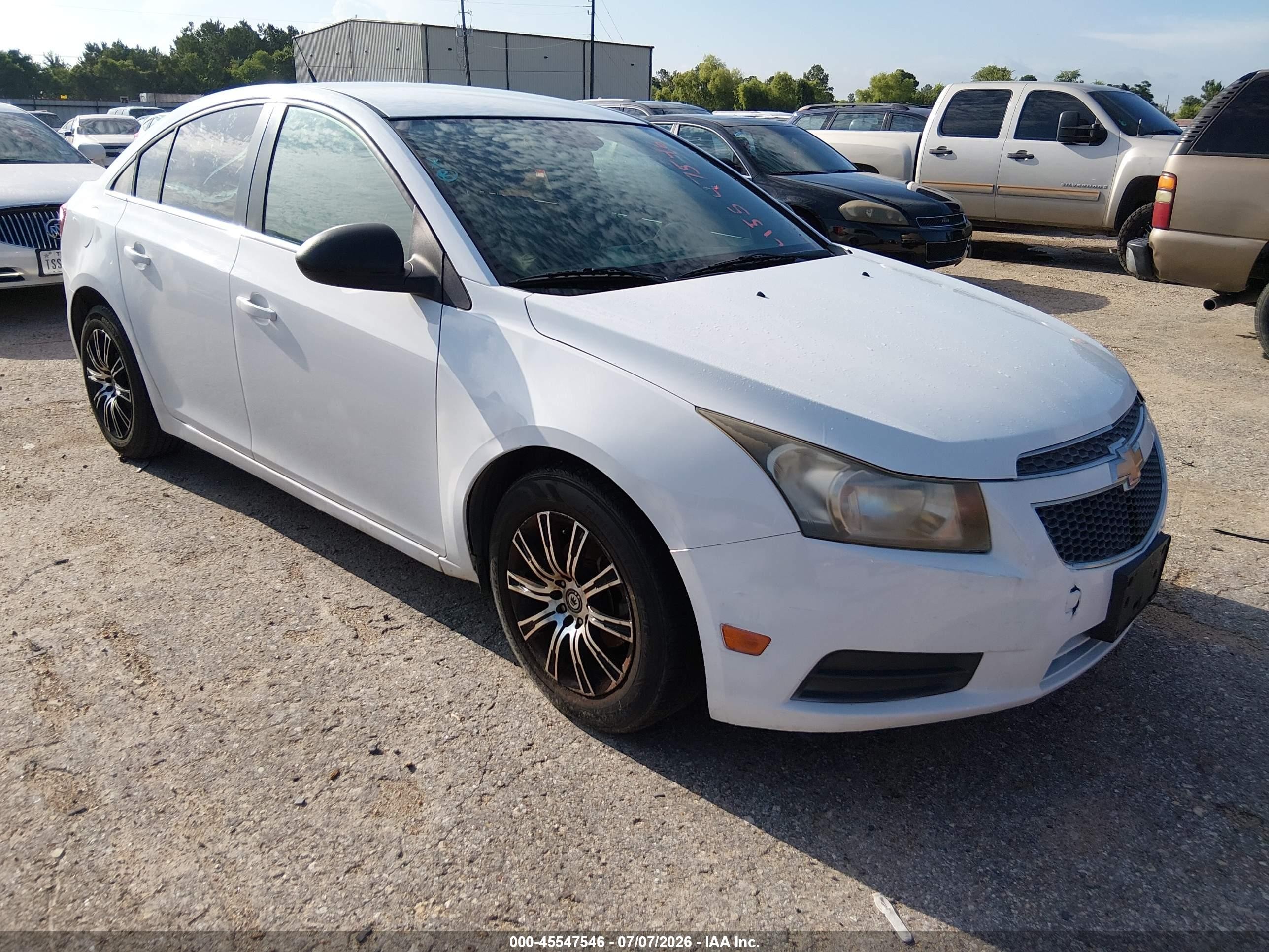 2012 Chevrolet Cruze Ls White vin: 1G1PC5SH0C7324091