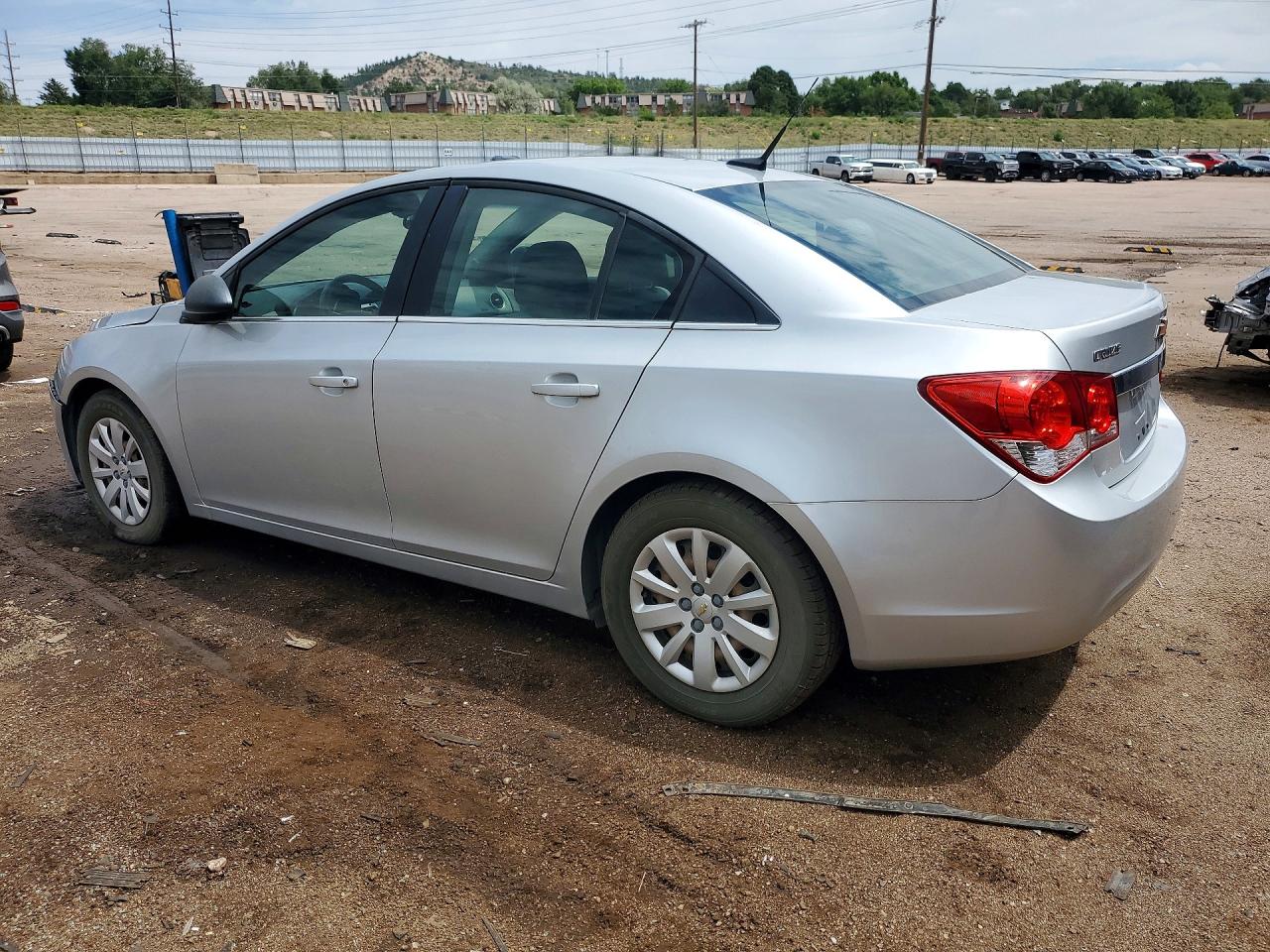 2011 Chevrolet Cruze Ls Silver vin: 1G1PC5SH1B7156217