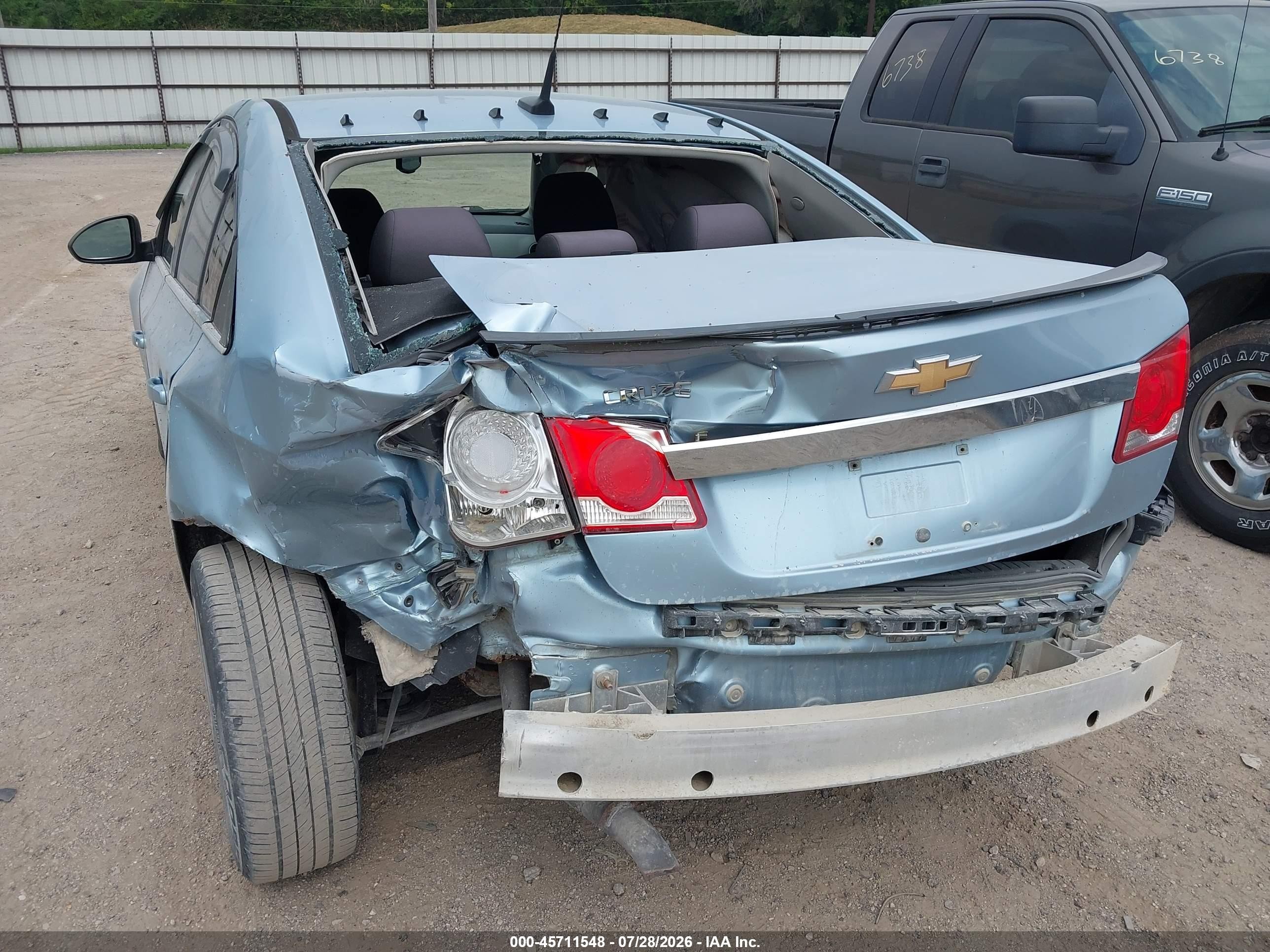 2011 Chevrolet Cruze Ls Blue vin: 1G1PC5SH1B7159070