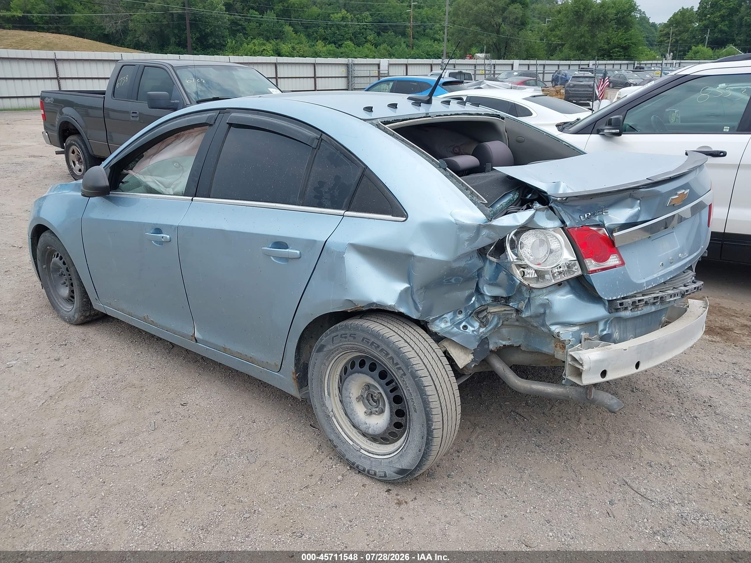 2011 Chevrolet Cruze Ls Blue vin: 1G1PC5SH1B7159070