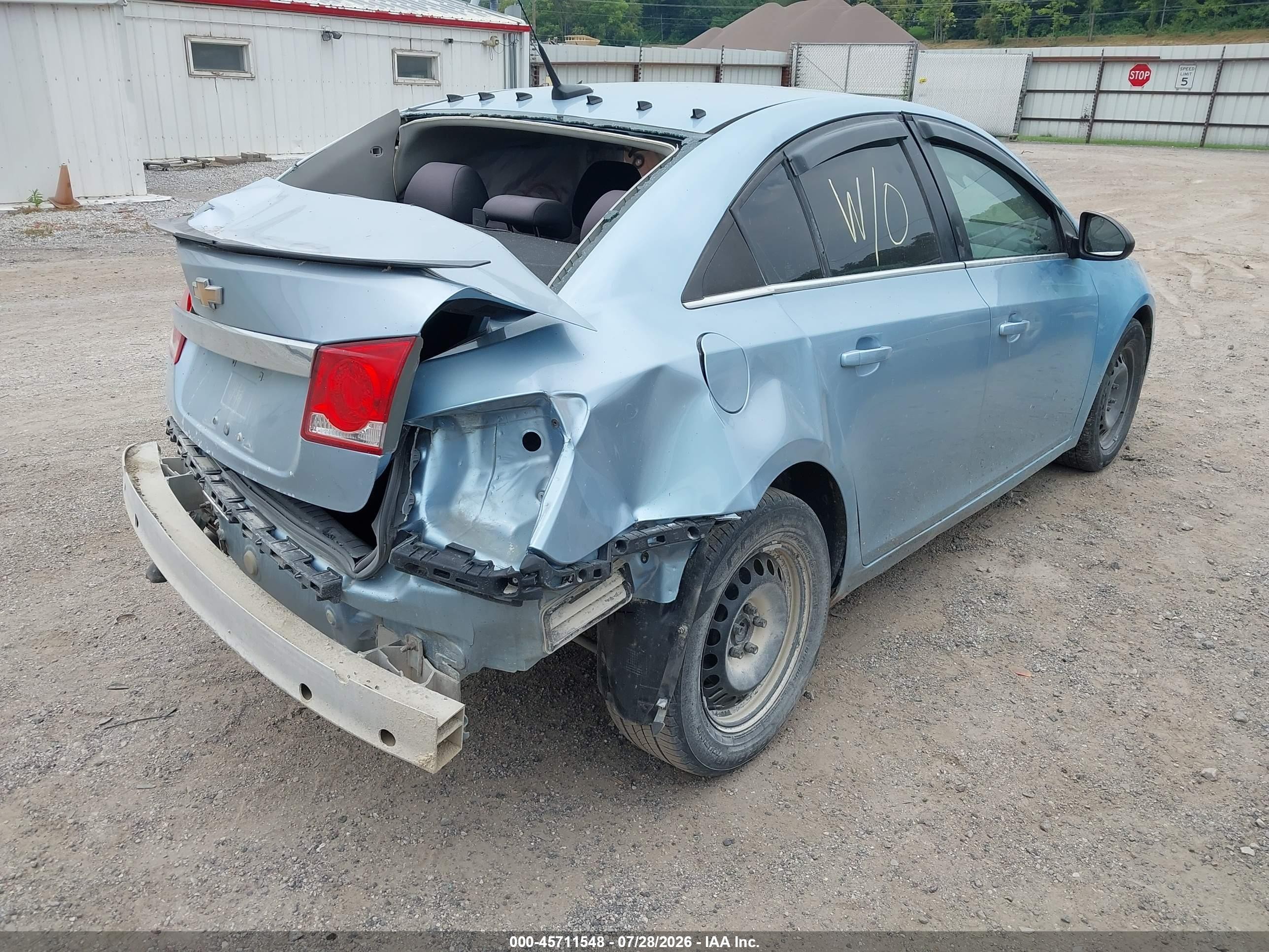 2011 Chevrolet Cruze Ls Blue vin: 1G1PC5SH1B7159070