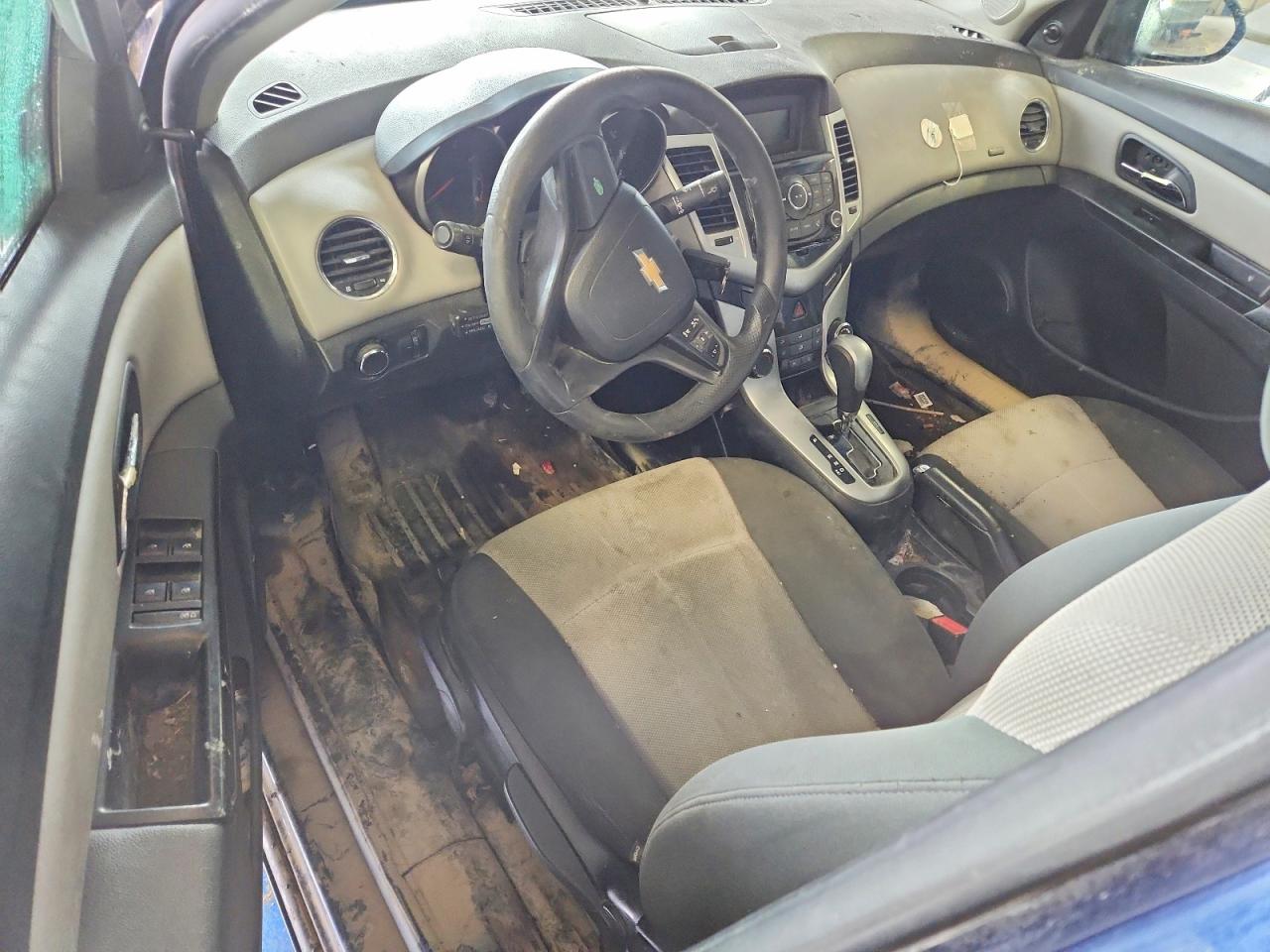 2011 Chevrolet Cruze Ls Blue vin: 1G1PC5SH1B7221003