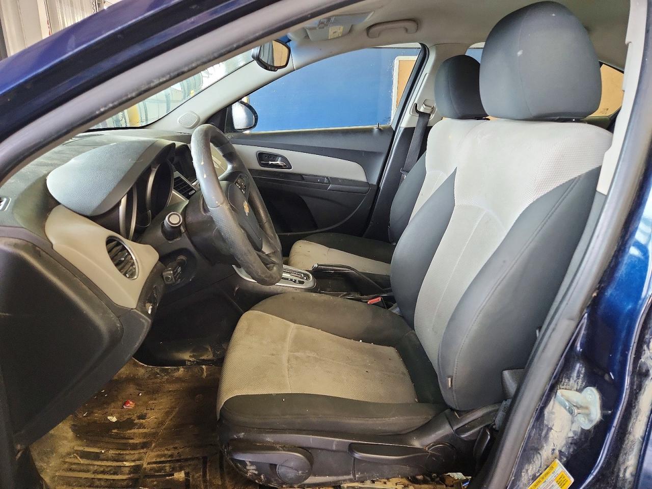 2011 Chevrolet Cruze Ls Blue vin: 1G1PC5SH1B7221003