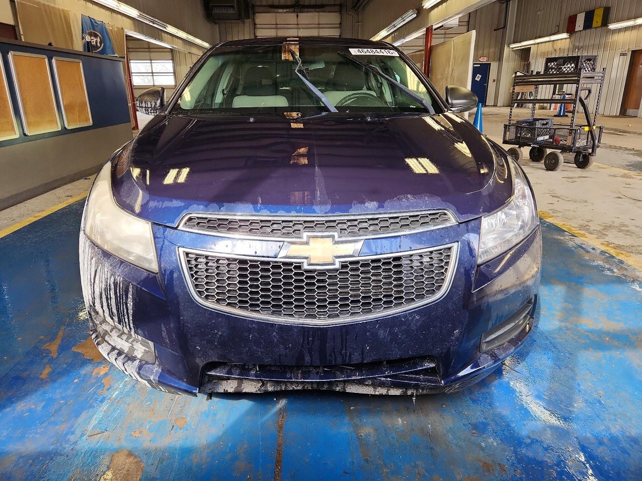 2011 Chevrolet Cruze Ls Blue vin: 1G1PC5SH1B7221003