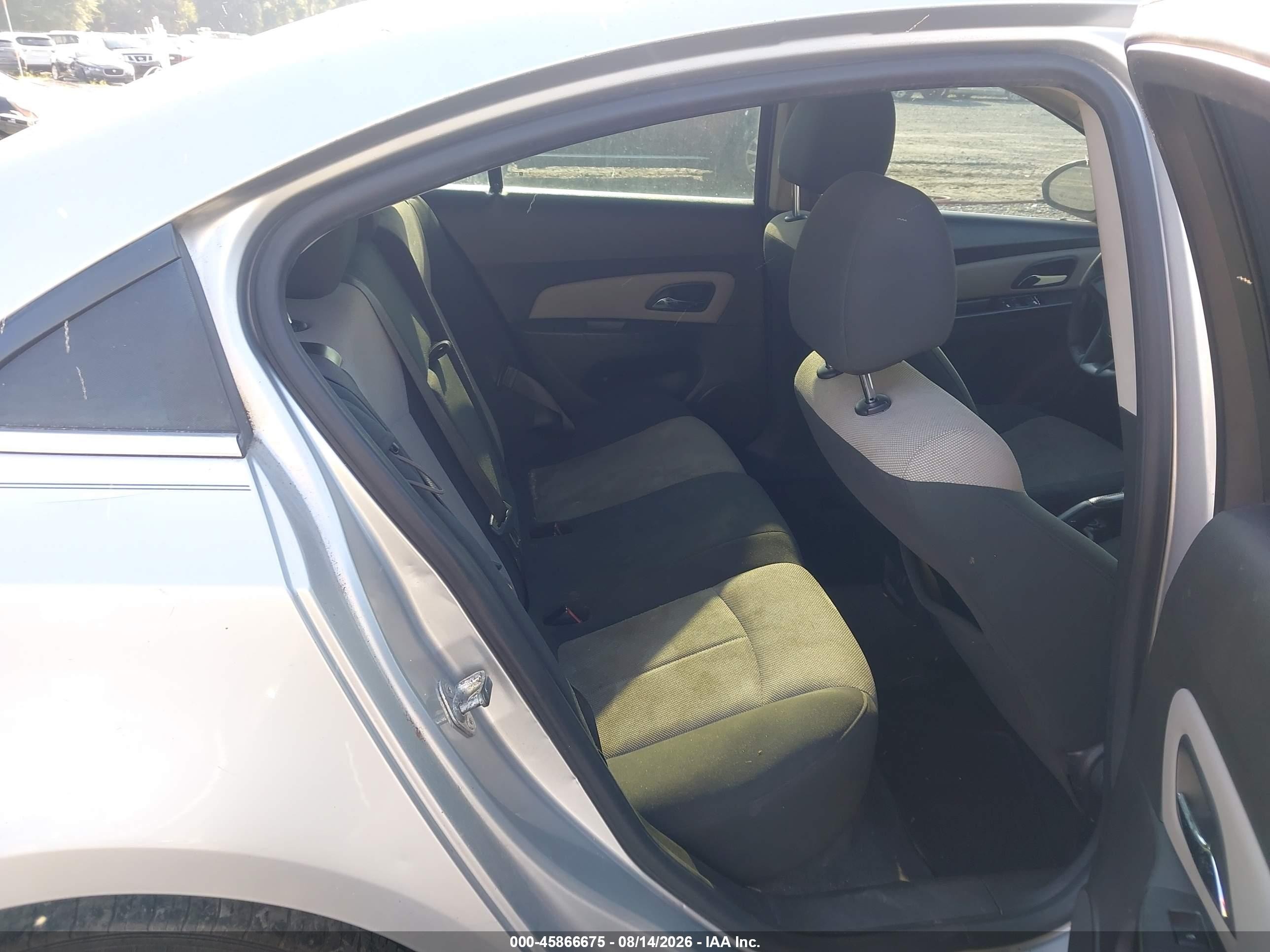 2011 Chevrolet Cruze Ls Silver vin: 1G1PC5SH1B7275627