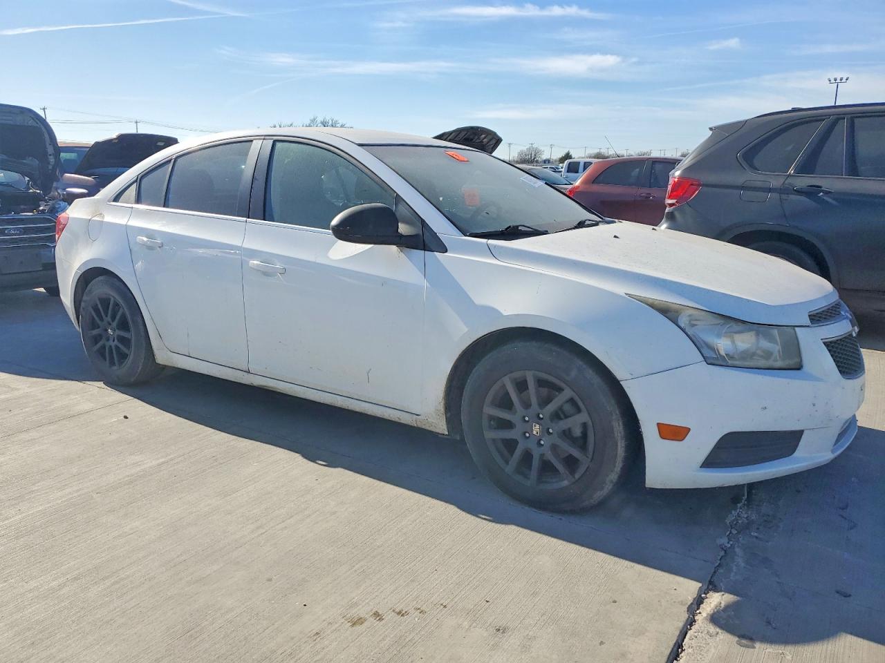 2012 Chevrolet Cruze Ls White vin: 1G1PC5SH1C7196475