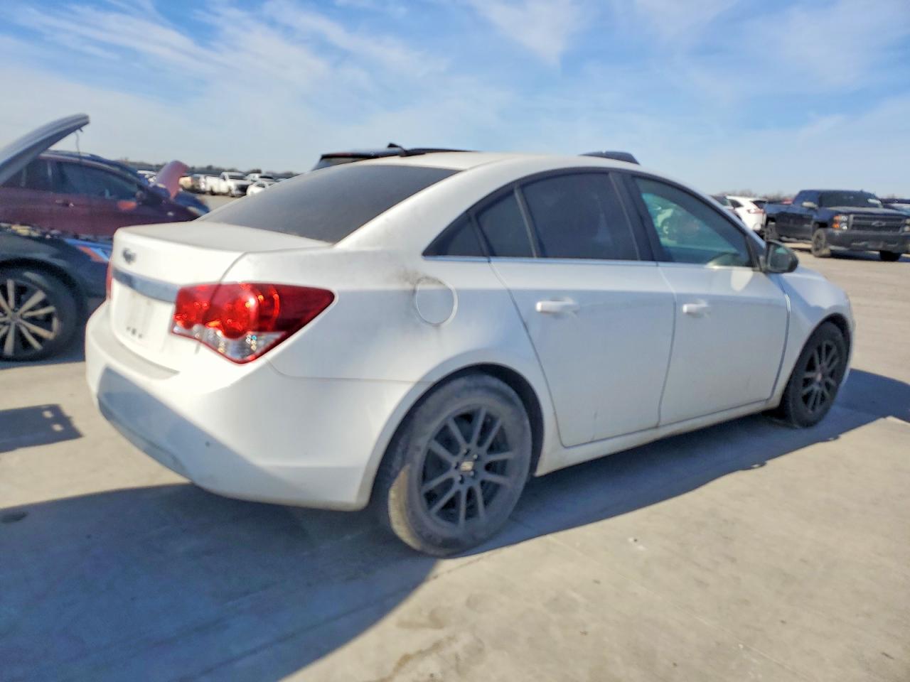2012 Chevrolet Cruze Ls White vin: 1G1PC5SH1C7196475
