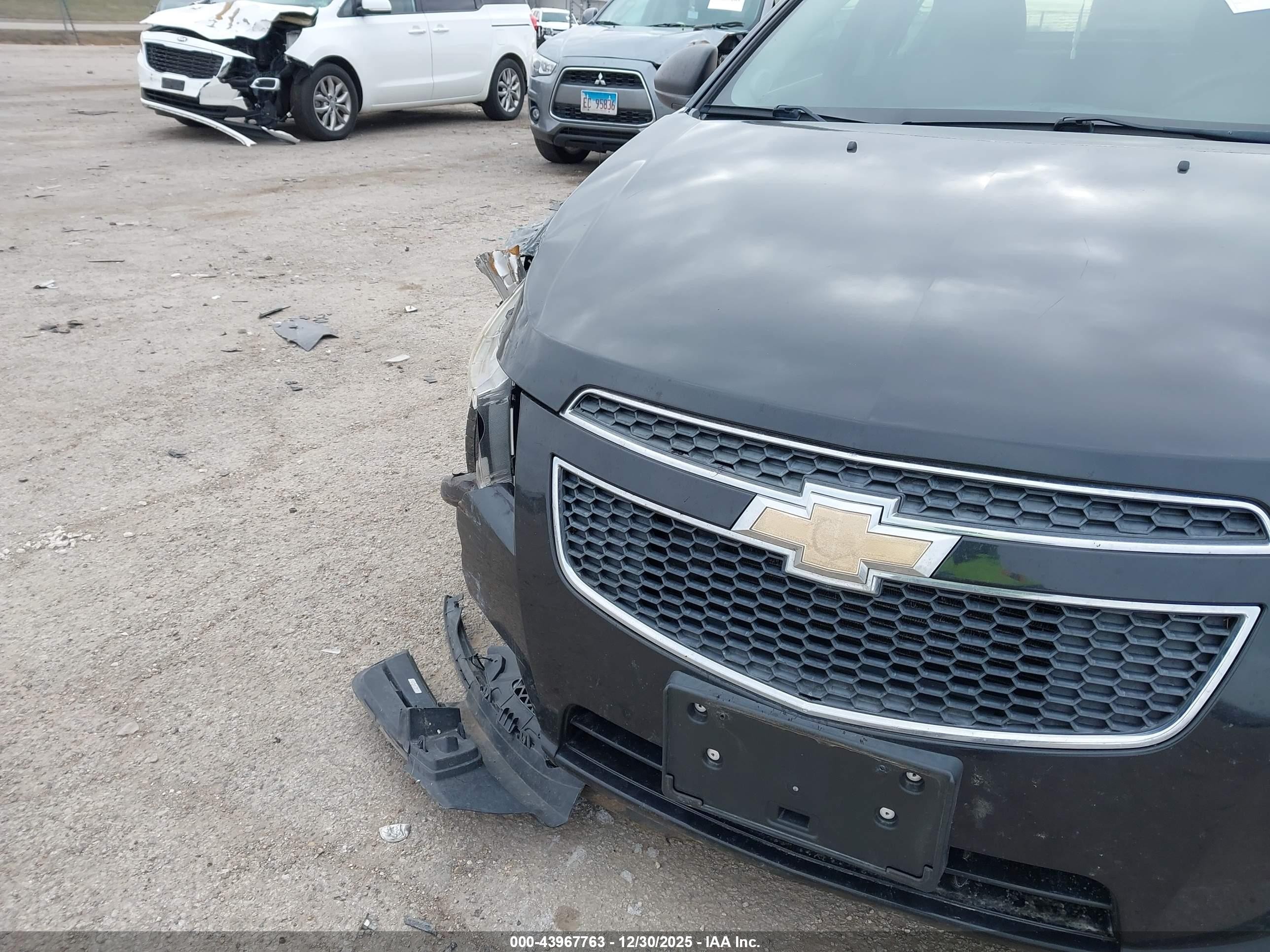 2012 Chevrolet Cruze Ls Black vin: 1G1PC5SH1C7206485
