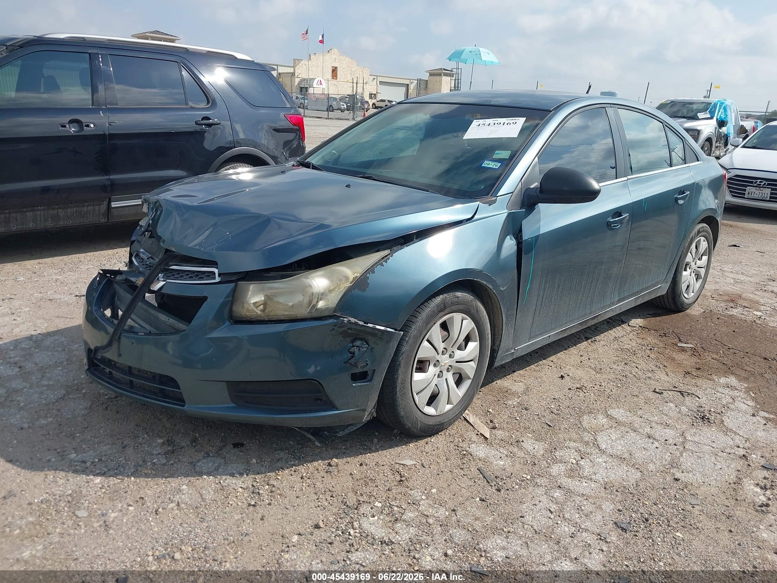 2012 Chevrolet Cruze Ls Blue vin: 1G1PC5SH1C7243603