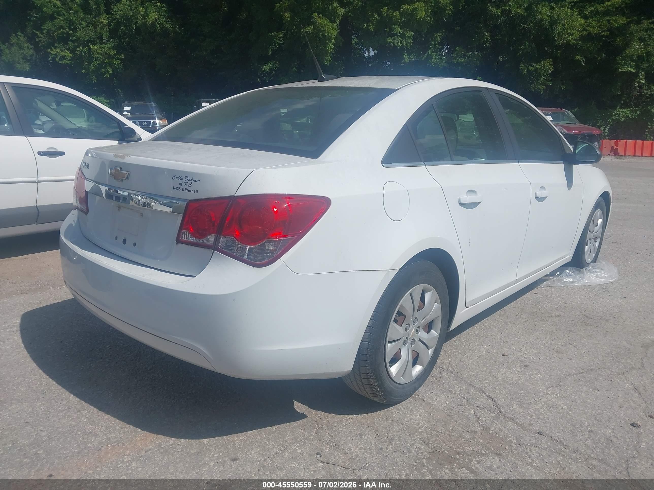 2012 Chevrolet Cruze Ls Белый vin: 1G1PC5SH1C7252544