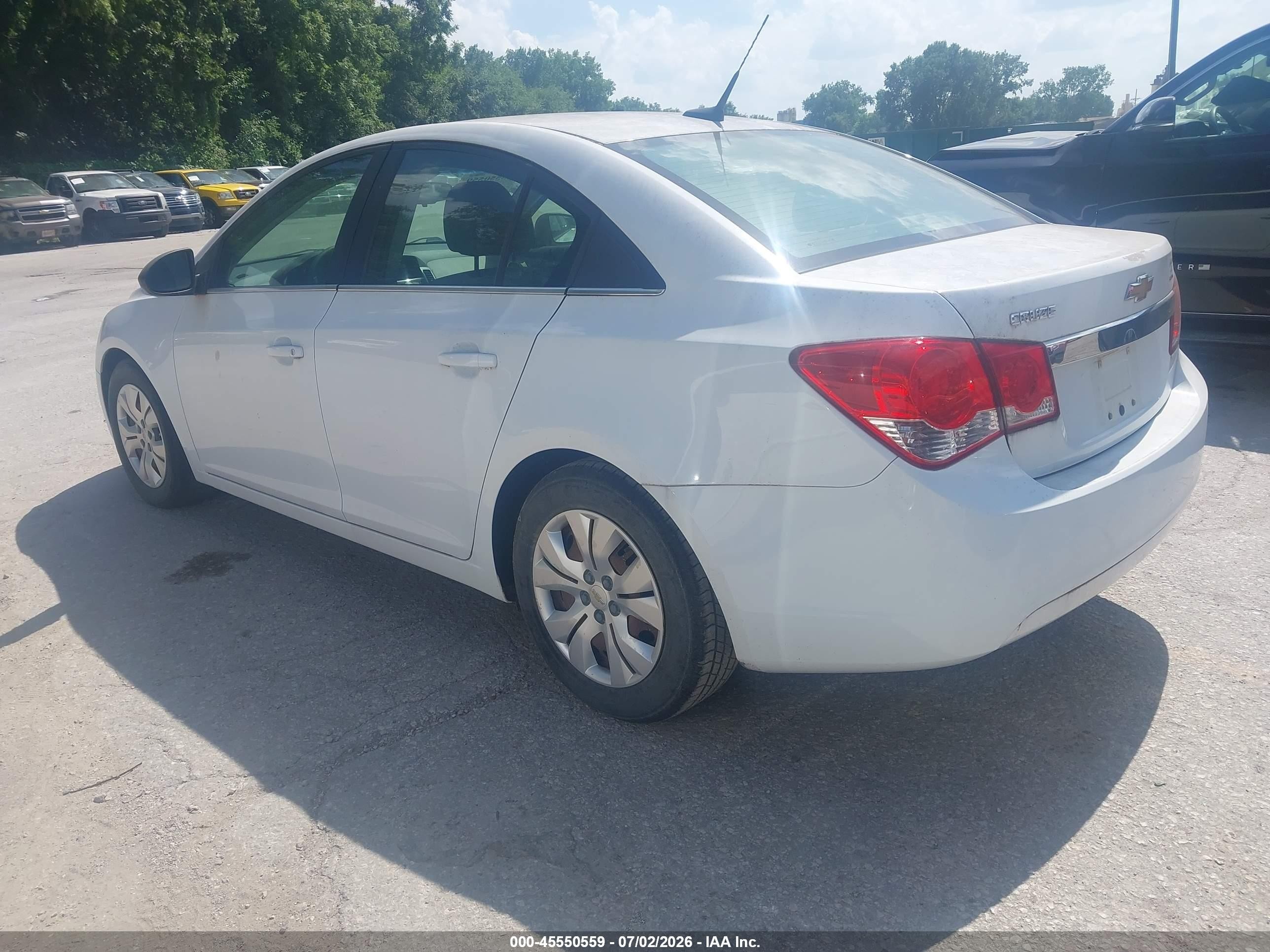 2012 Chevrolet Cruze Ls Белый vin: 1G1PC5SH1C7252544