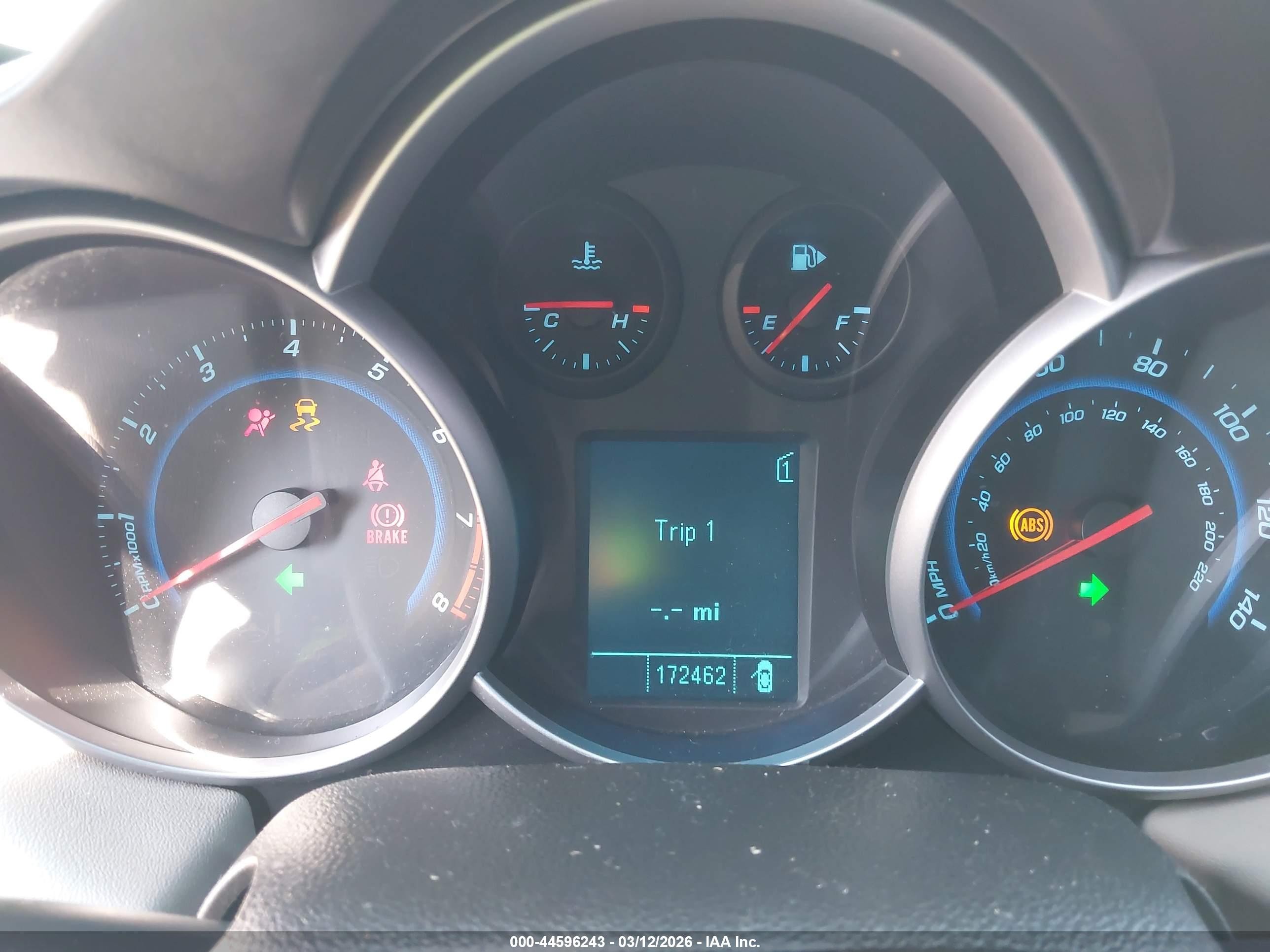 2011 Chevrolet Cruze Ls Silver vin: 1G1PC5SH2B7116731