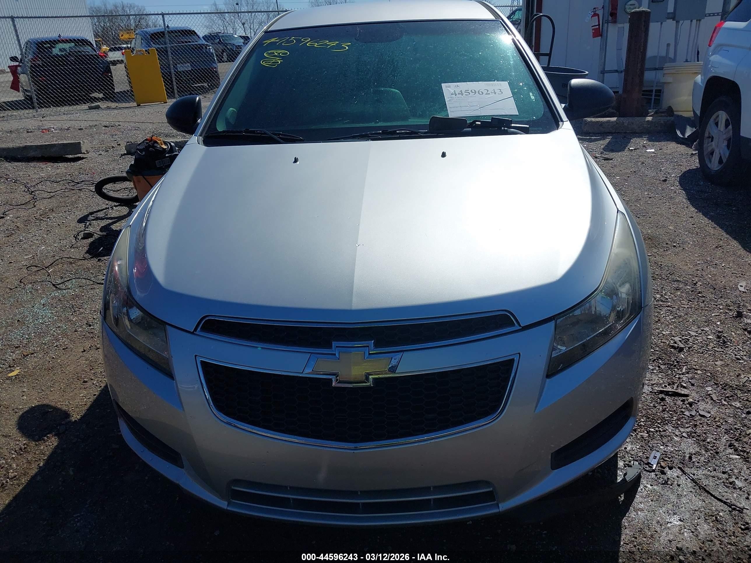 2011 Chevrolet Cruze Ls Silver vin: 1G1PC5SH2B7116731
