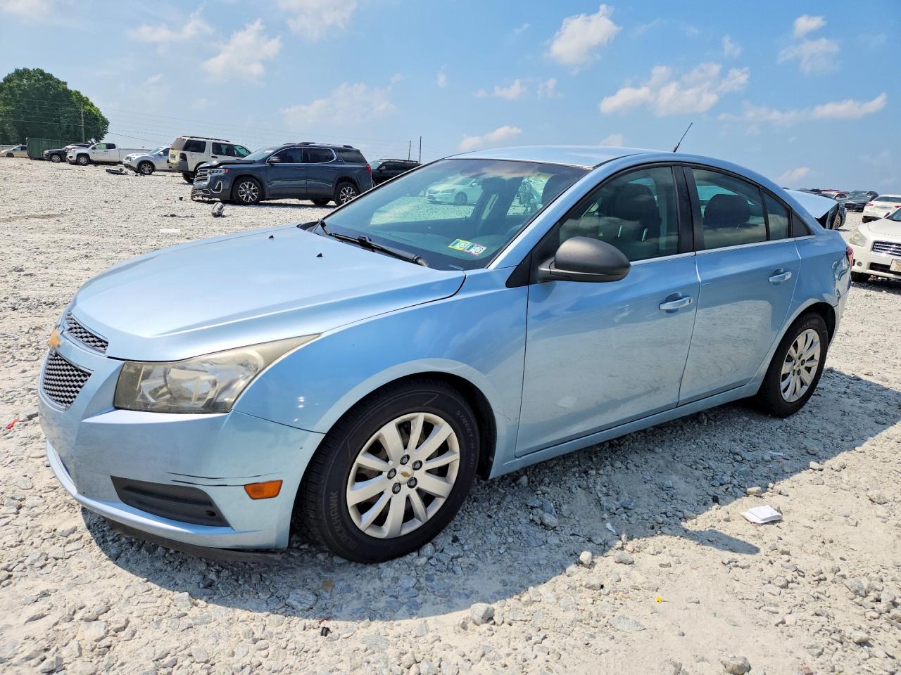 2011 Chevrolet Cruze Ls Blue vin: 1G1PC5SH2B7137658