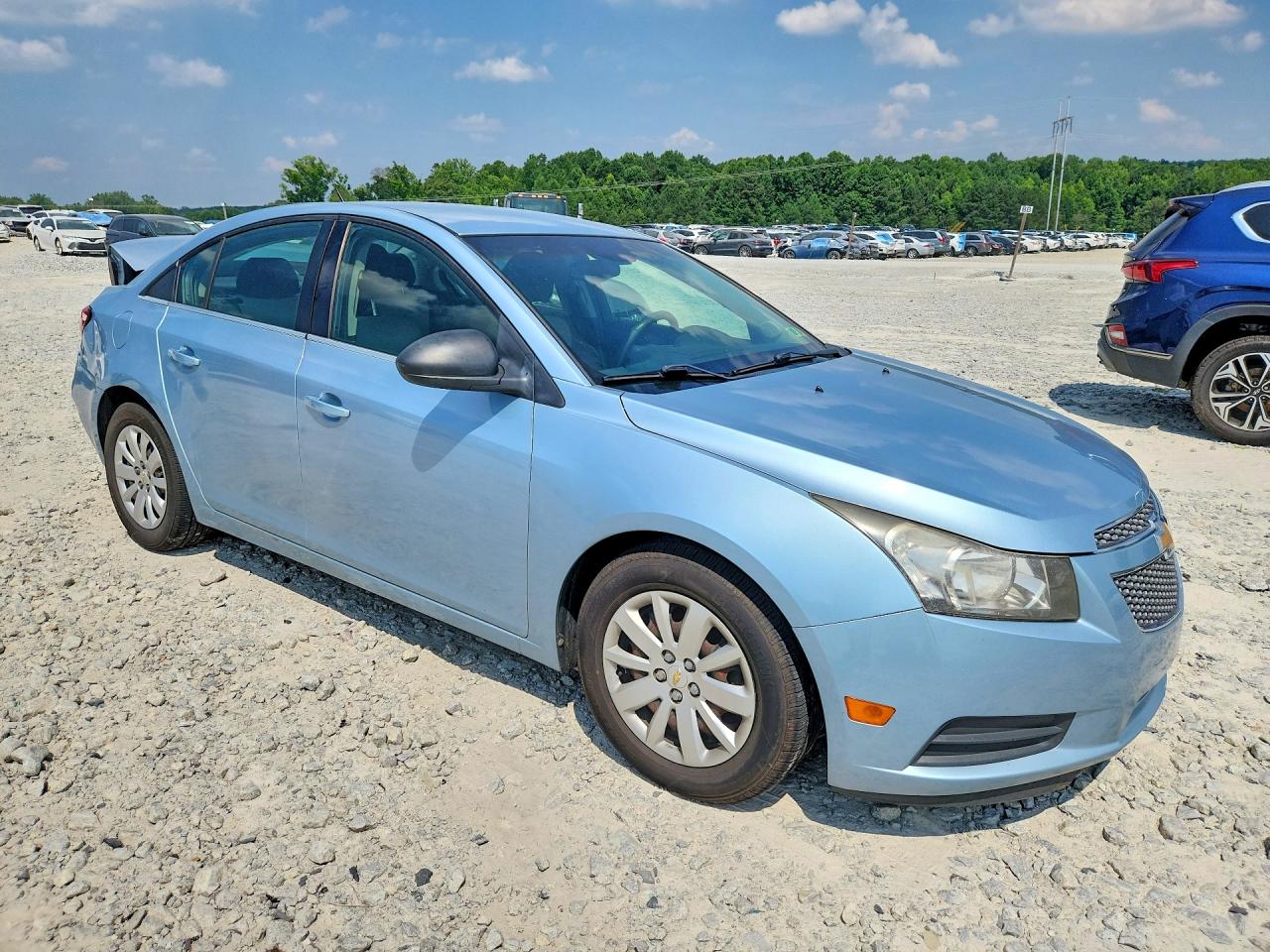 2011 Chevrolet Cruze Ls Blue vin: 1G1PC5SH2B7137658