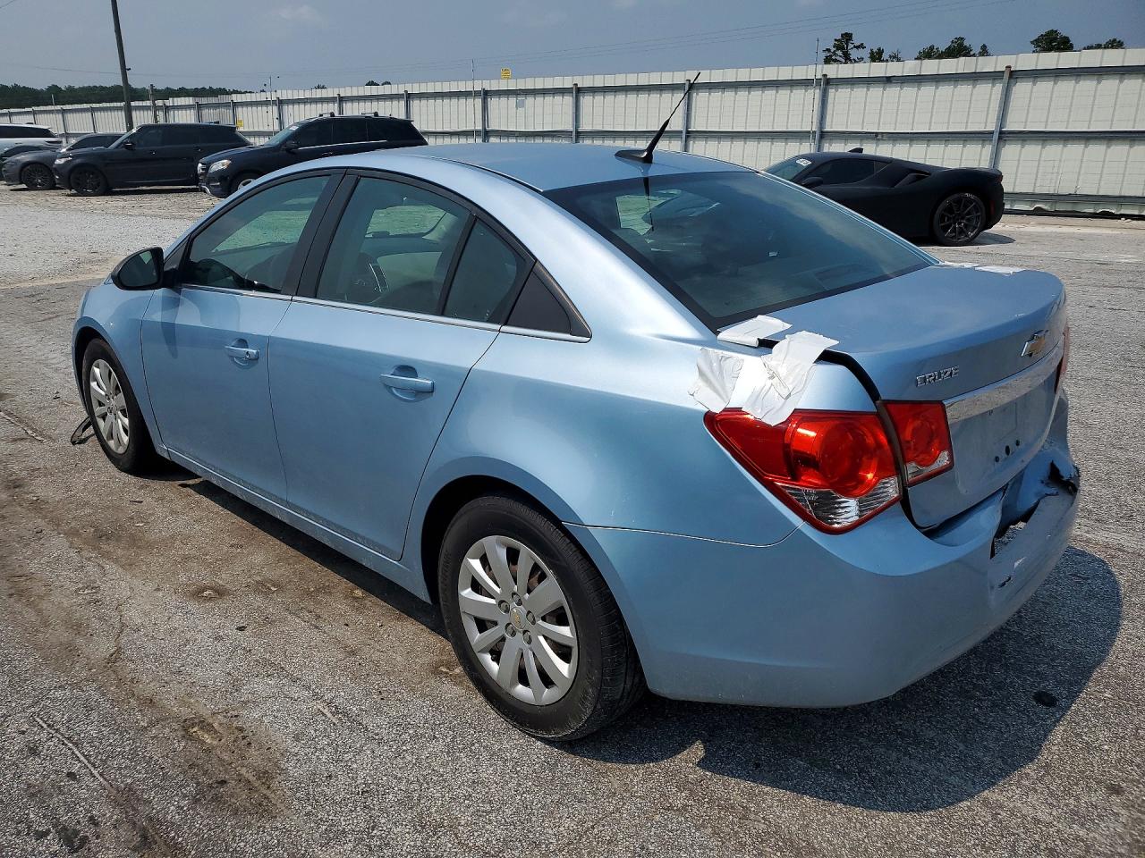 2011 Chevrolet Cruze Ls Blue vin: 1G1PC5SH2B7137658