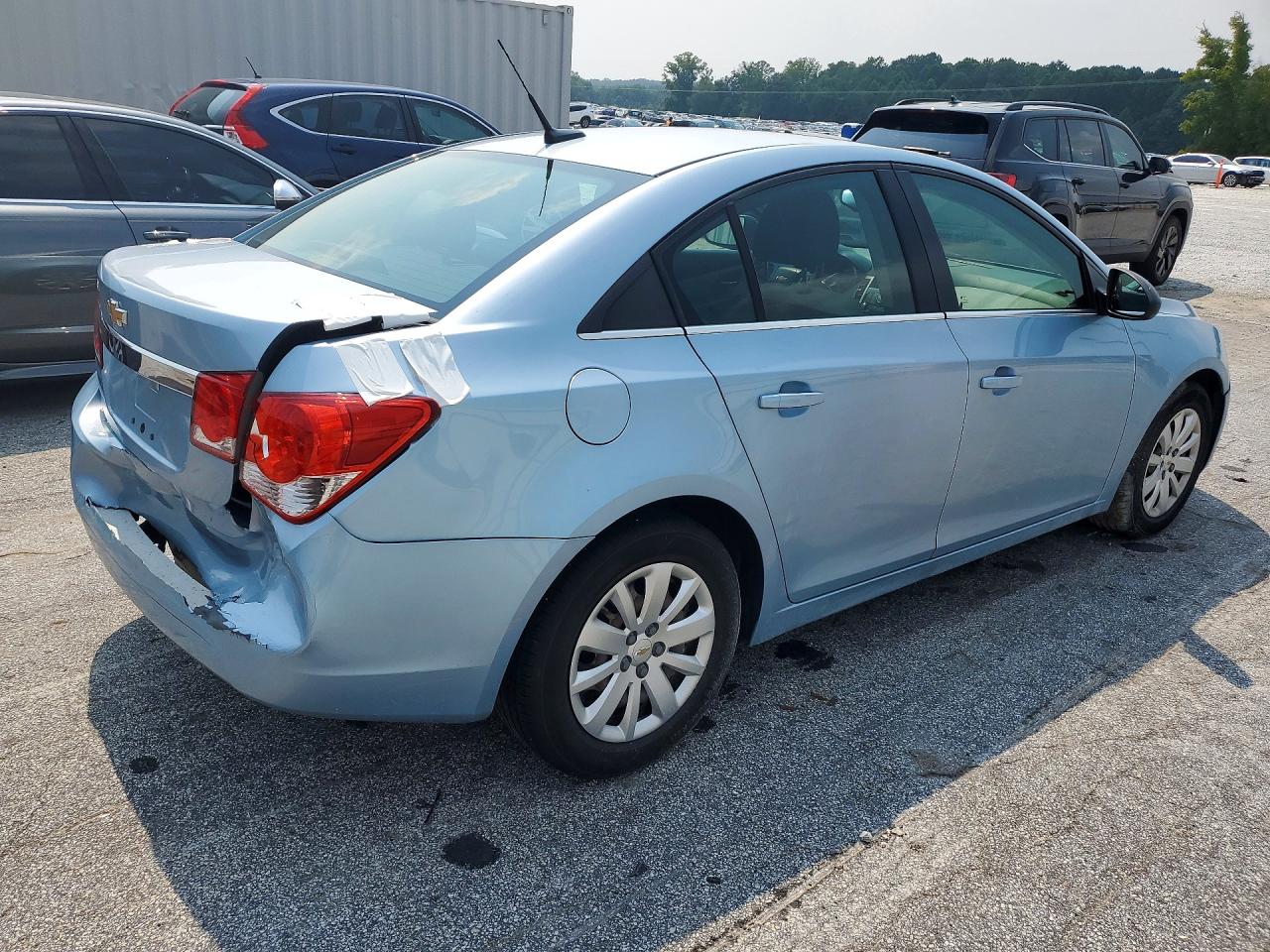 2011 Chevrolet Cruze Ls Blue vin: 1G1PC5SH2B7137658