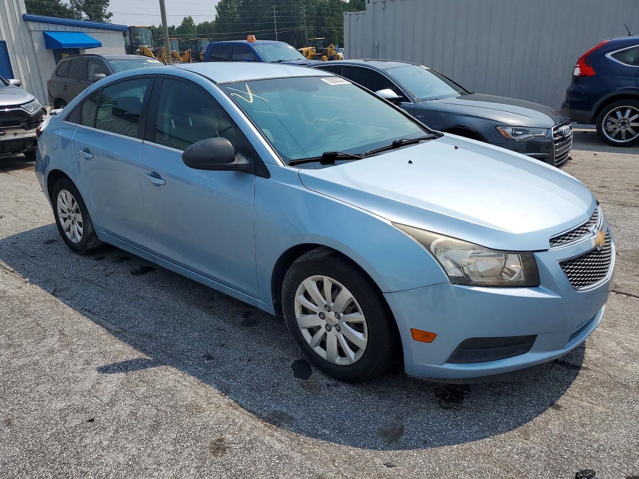 2011 Chevrolet Cruze Ls Blue vin: 1G1PC5SH2B7137658