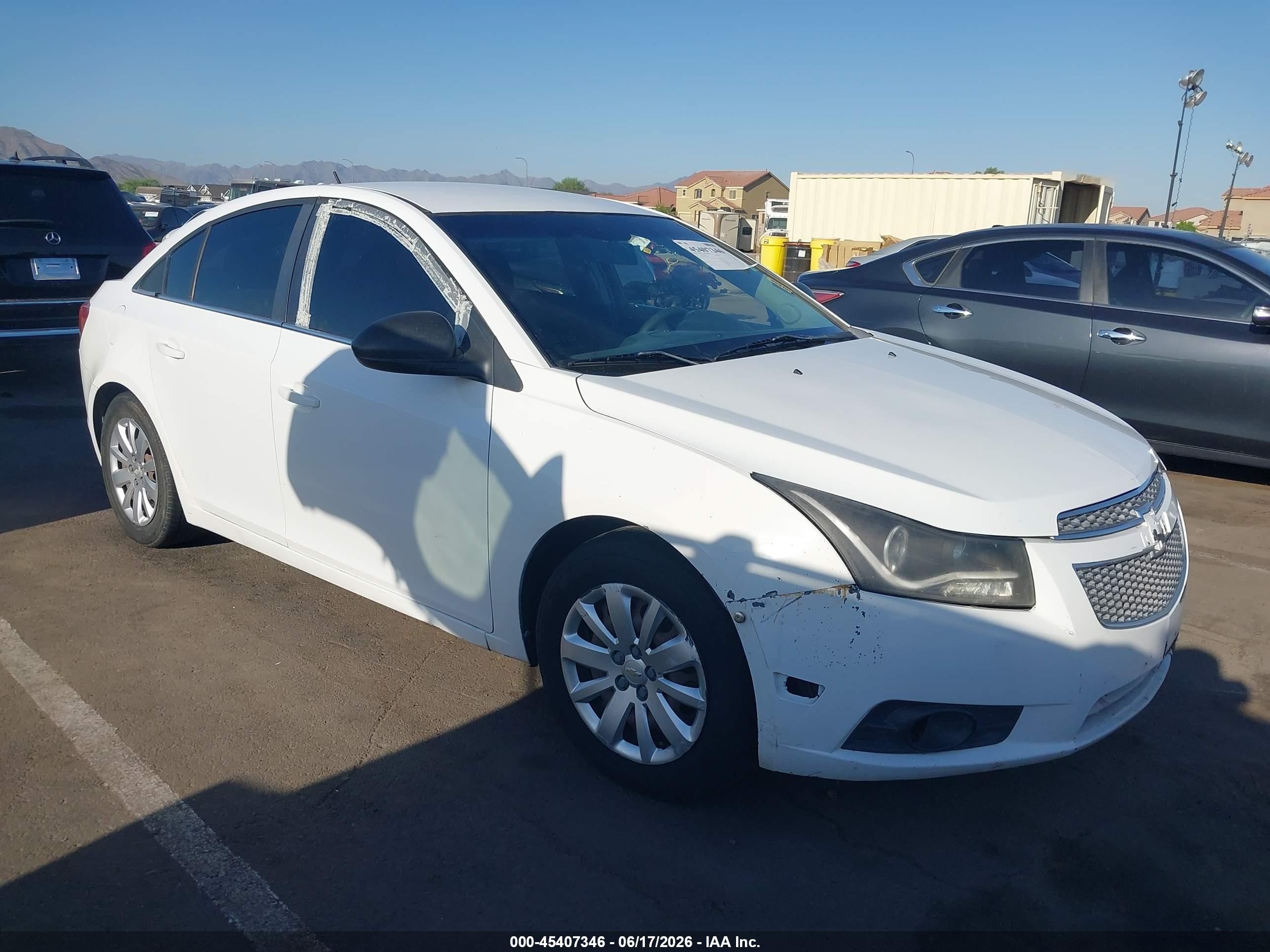 2011 Chevrolet Cruze Ls White vin: 1G1PC5SH2B7199433