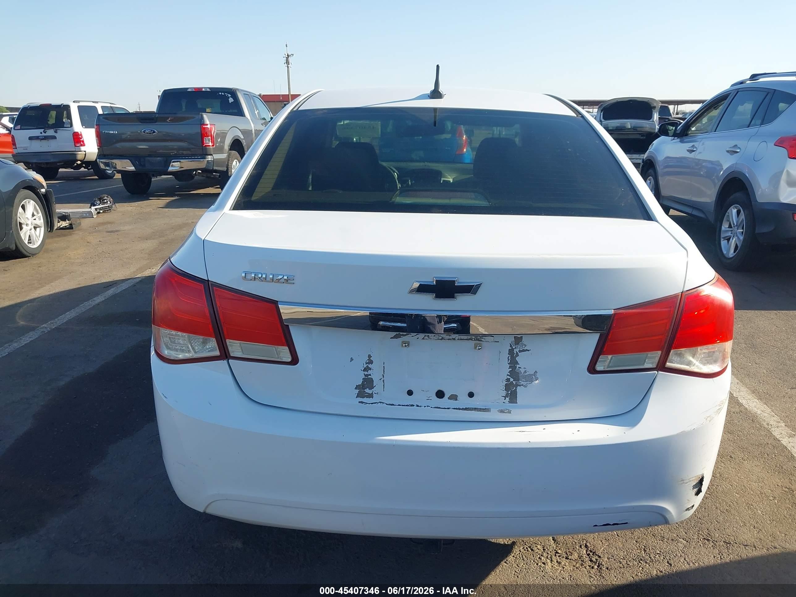 2011 Chevrolet Cruze Ls White vin: 1G1PC5SH2B7199433