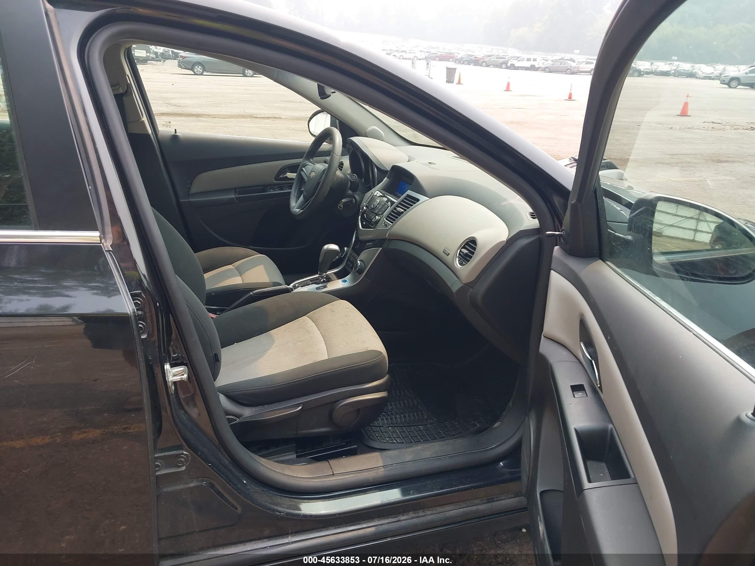 2011 Chevrolet Cruze Ls Black vin: 1G1PC5SH2B7234164