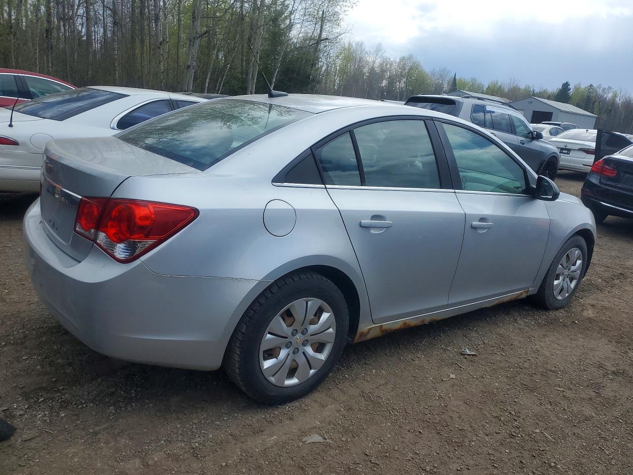 2012 Chevrolet Cruze Ls Silver vin: 1G1PC5SH2C7141677