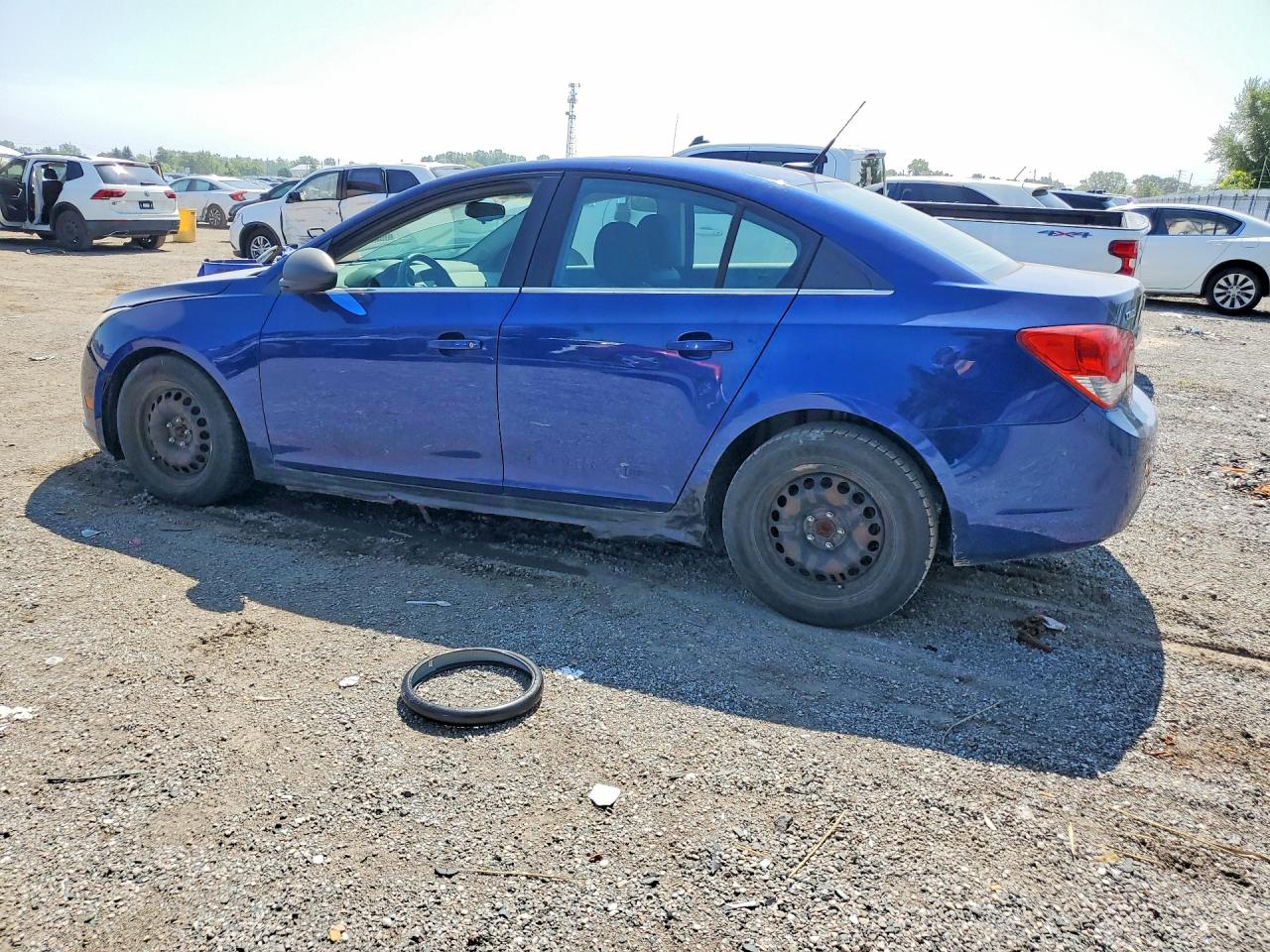 2012 Chevrolet Cruze Ls Blue vin: 1G1PC5SH2C7176381