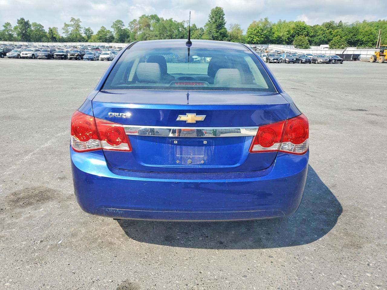 2012 Chevrolet Cruze Ls Blue vin: 1G1PC5SH2C7226650