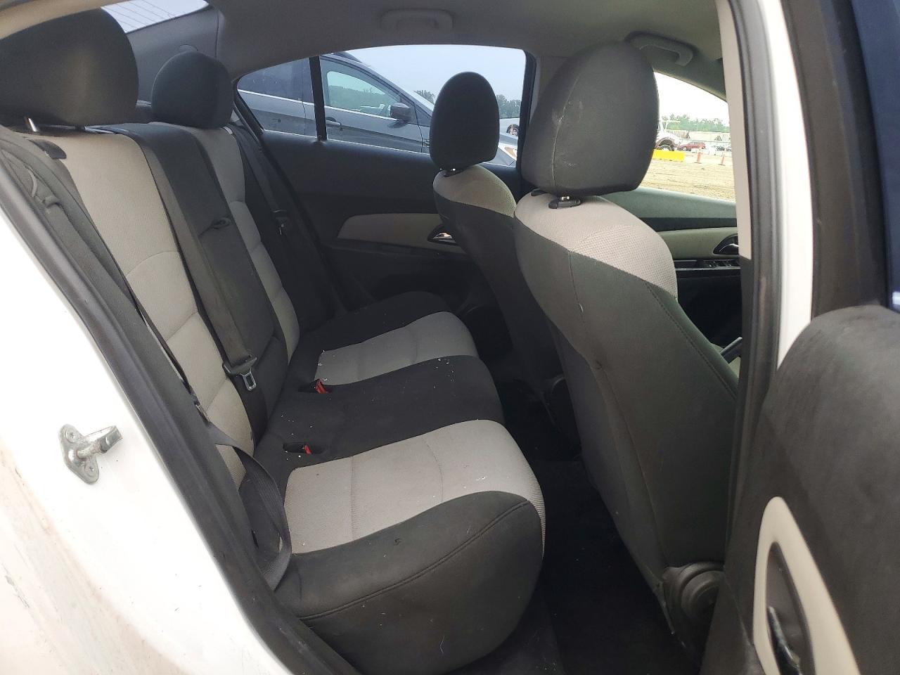 2012 Chevrolet Cruze Ls Белый vin: 1G1PC5SH2C7227992