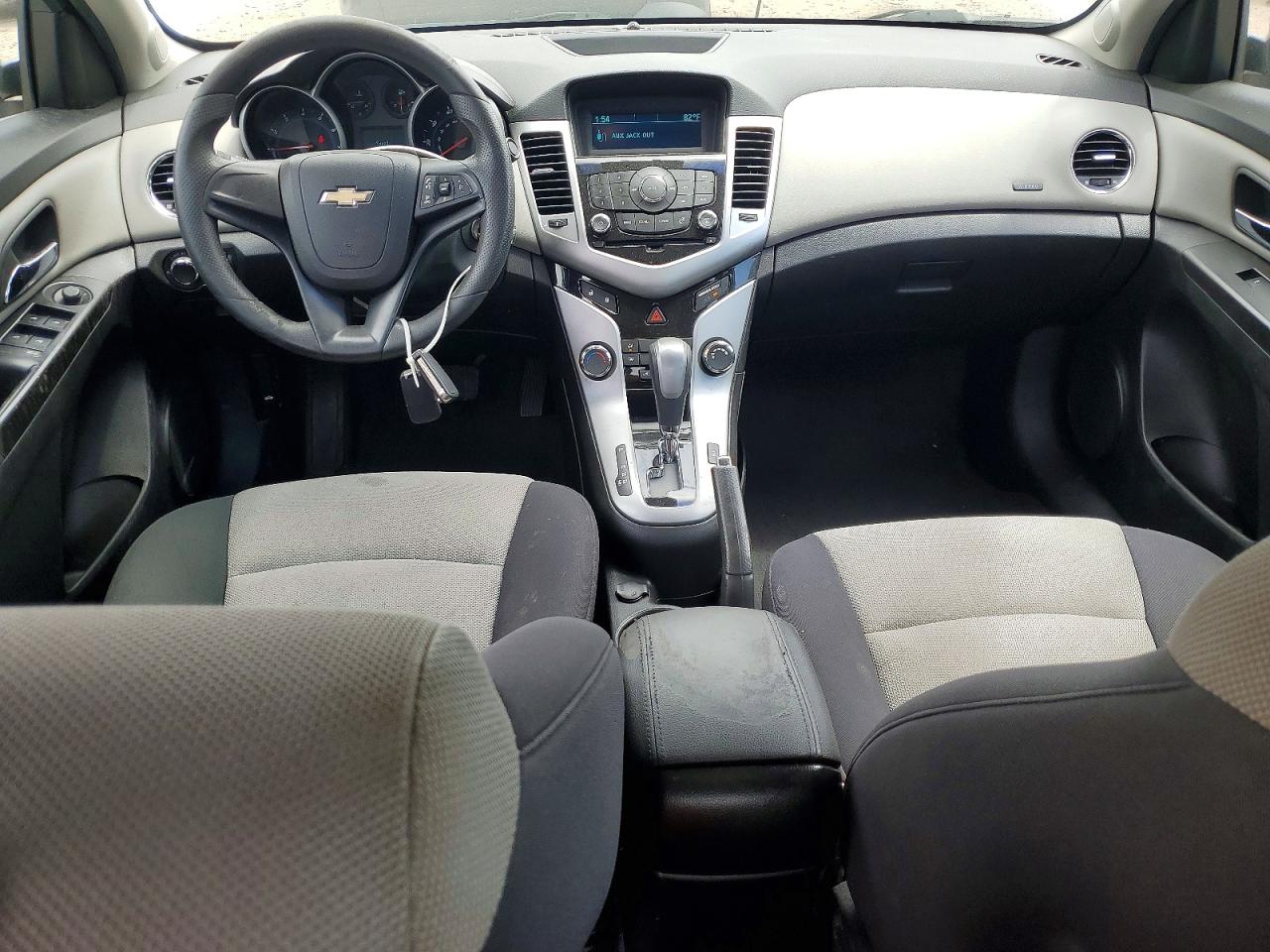 2012 Chevrolet Cruze Ls White vin: 1G1PC5SH2C7287691
