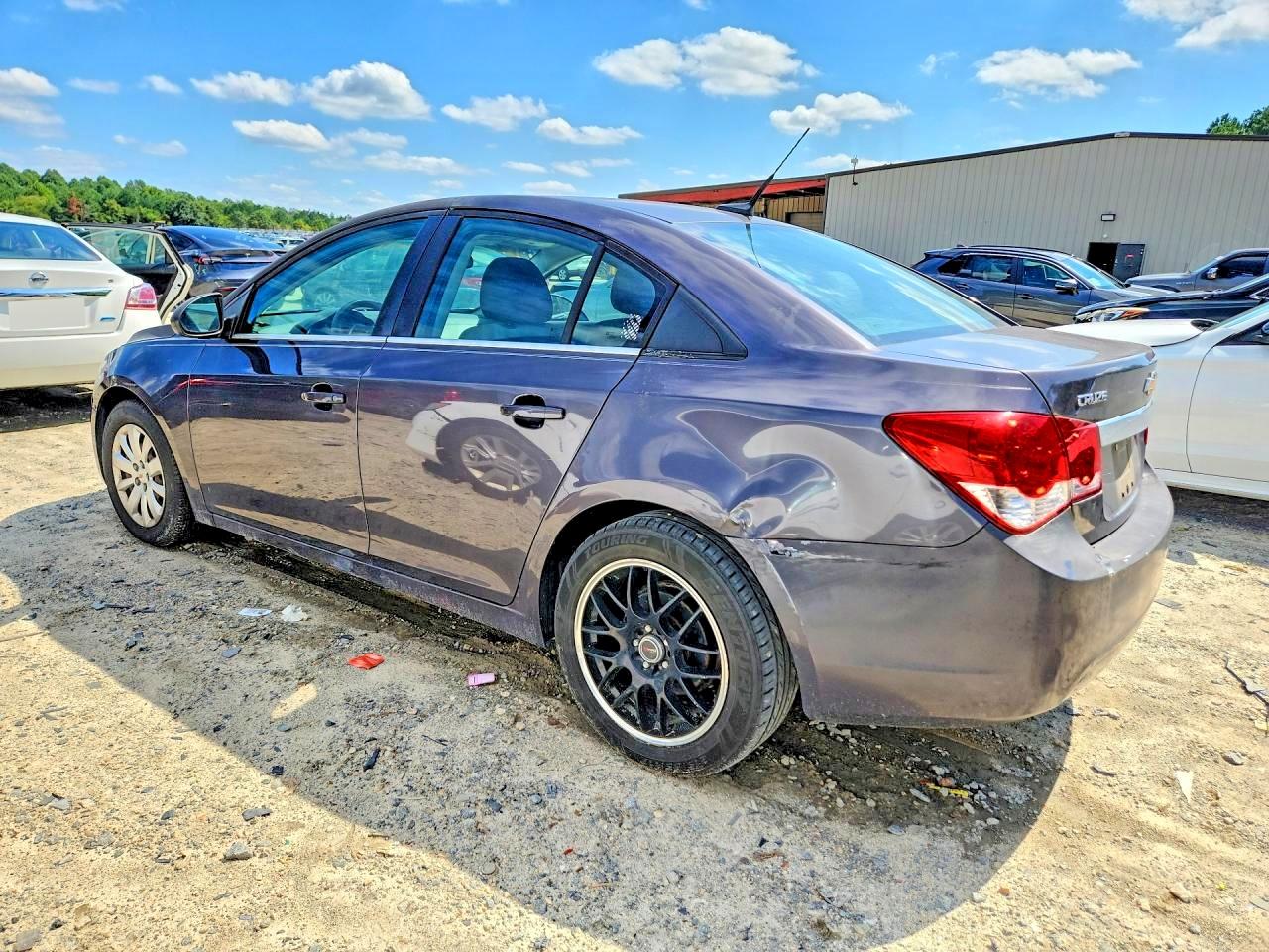 2011 Chevrolet Cruze Ls Charcoal vin: 1G1PC5SH3B7114681
