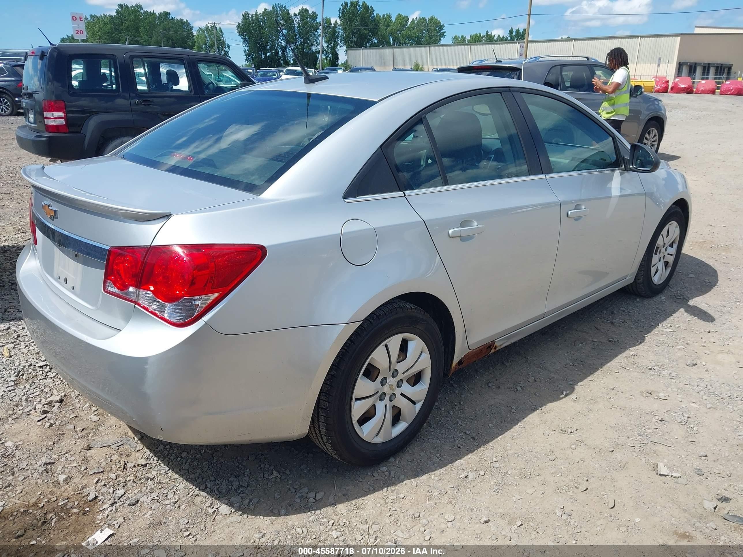 2012 Chevrolet Cruze Ls Silver vin: 1G1PC5SH3C7125391