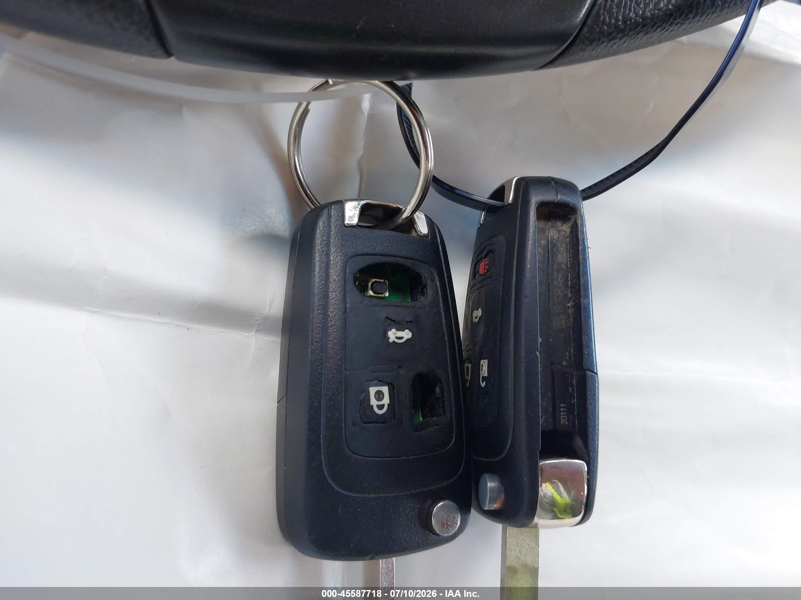 2012 Chevrolet Cruze Ls Silver vin: 1G1PC5SH3C7125391