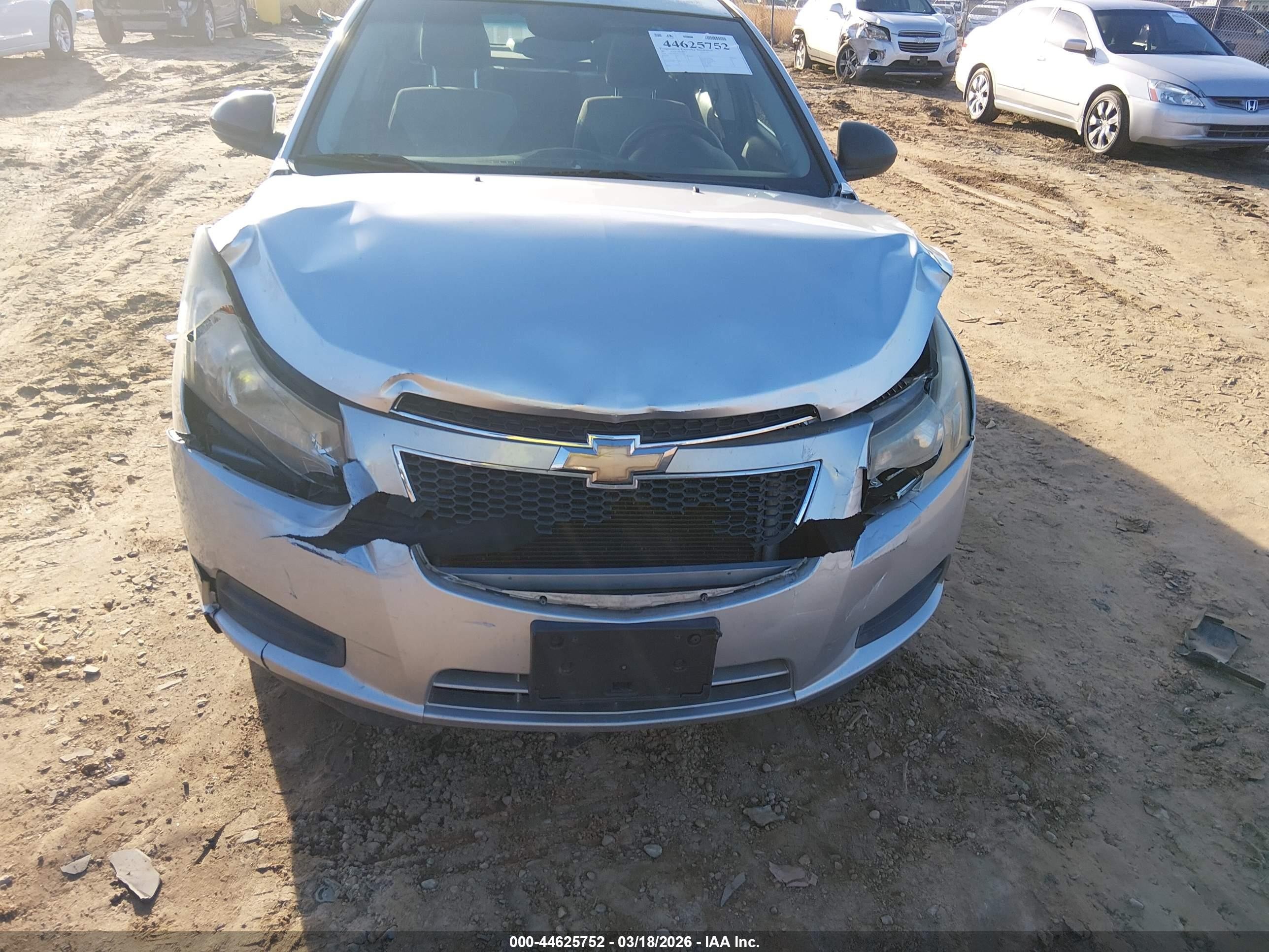 2012 Chevrolet Cruze Ls Silver vin: 1G1PC5SH3C7224180