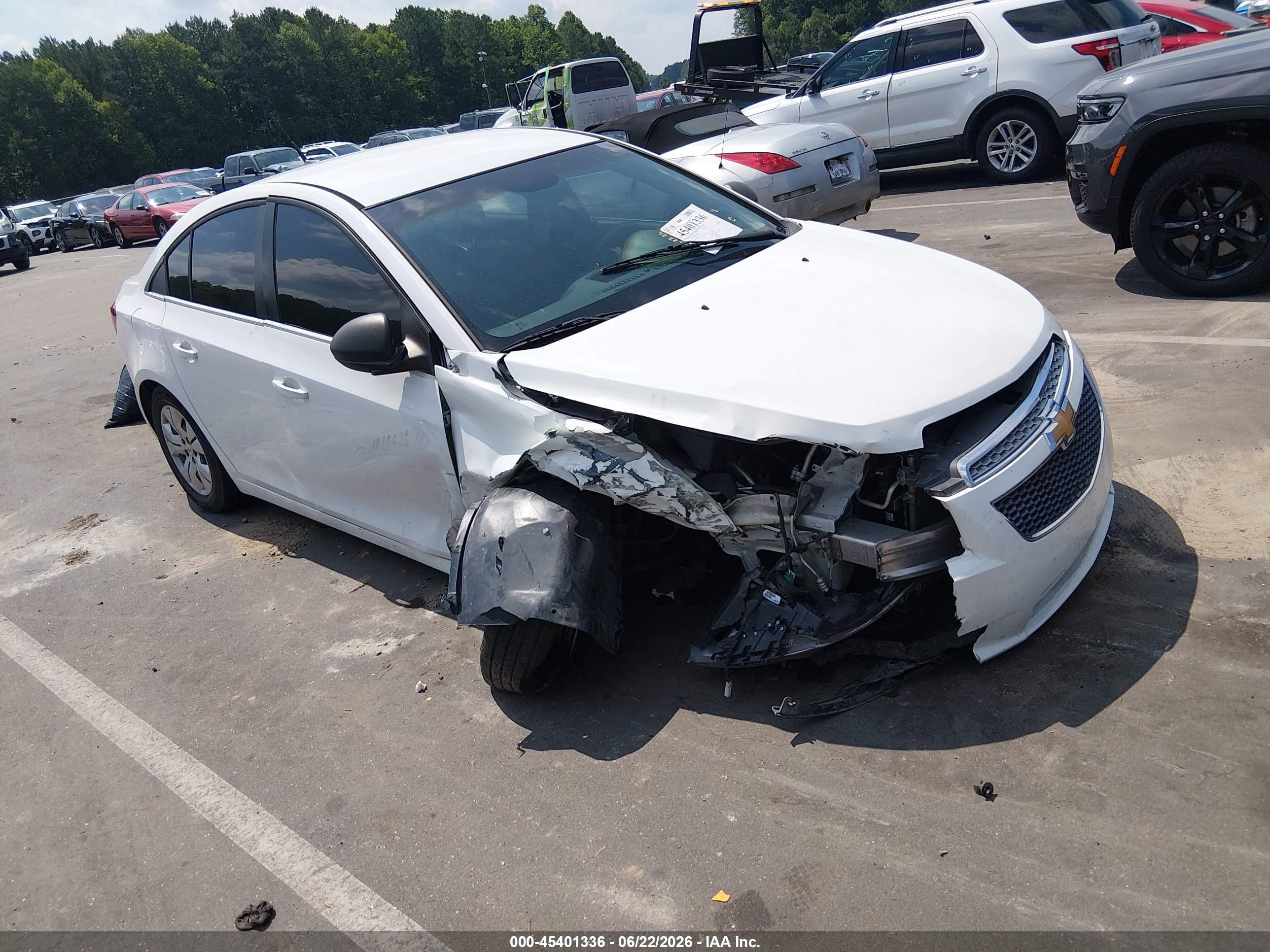 2012 Chevrolet Cruze Ls White vin: 1G1PC5SH3C7318785