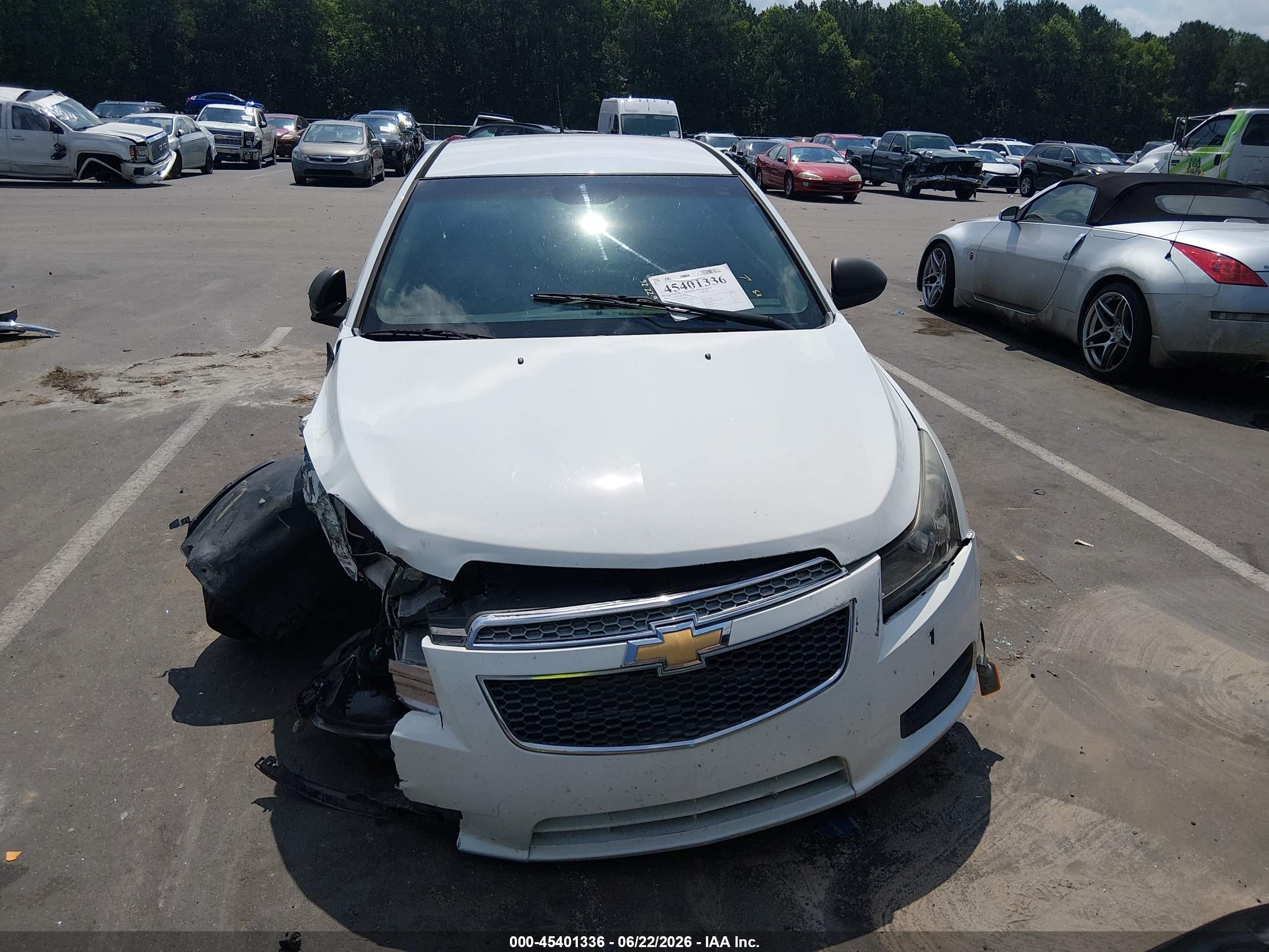 2012 Chevrolet Cruze Ls White vin: 1G1PC5SH3C7318785