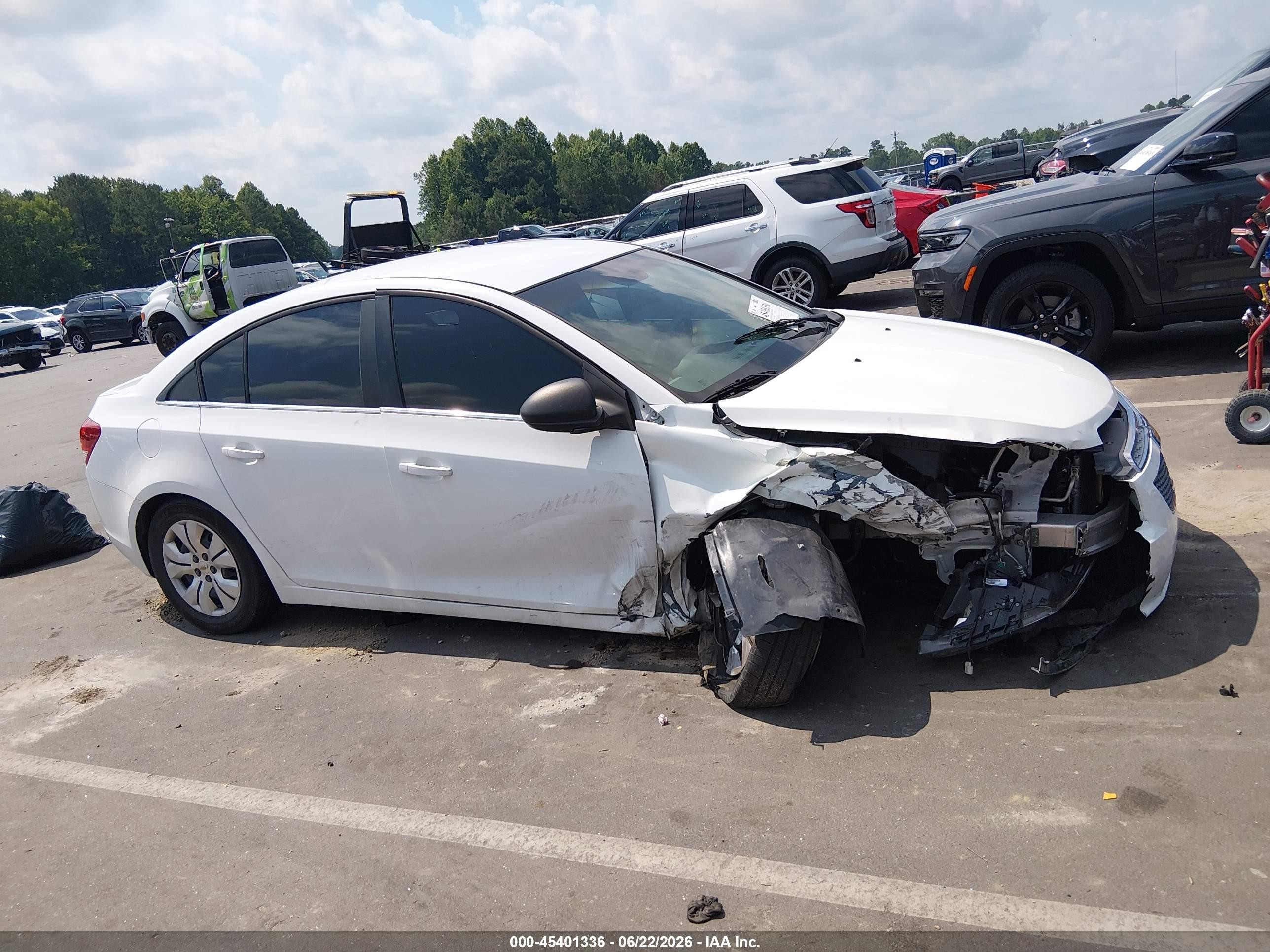 2012 Chevrolet Cruze Ls White vin: 1G1PC5SH3C7318785
