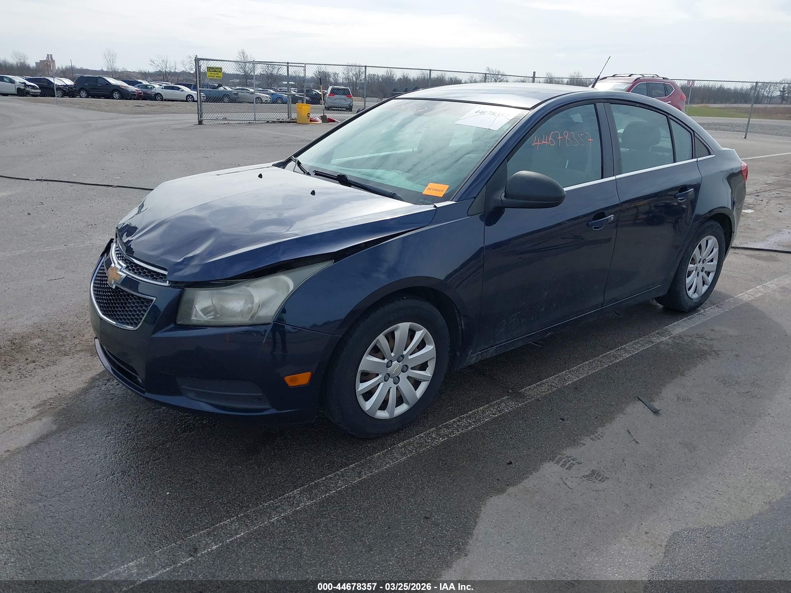 2011 Chevrolet Cruze Ls Blue vin: 1G1PC5SH4B7128542