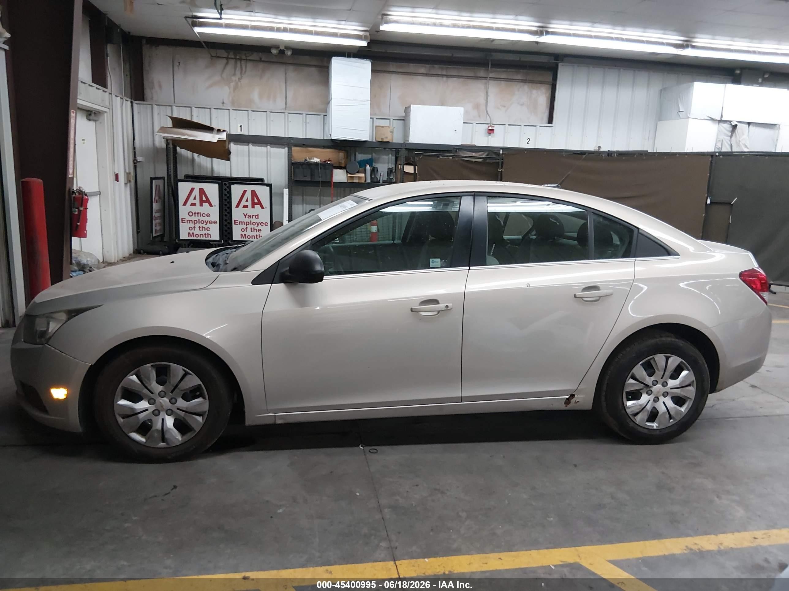 2012 Chevrolet Cruze Ls Champagne vin: 1G1PC5SH4C7168783