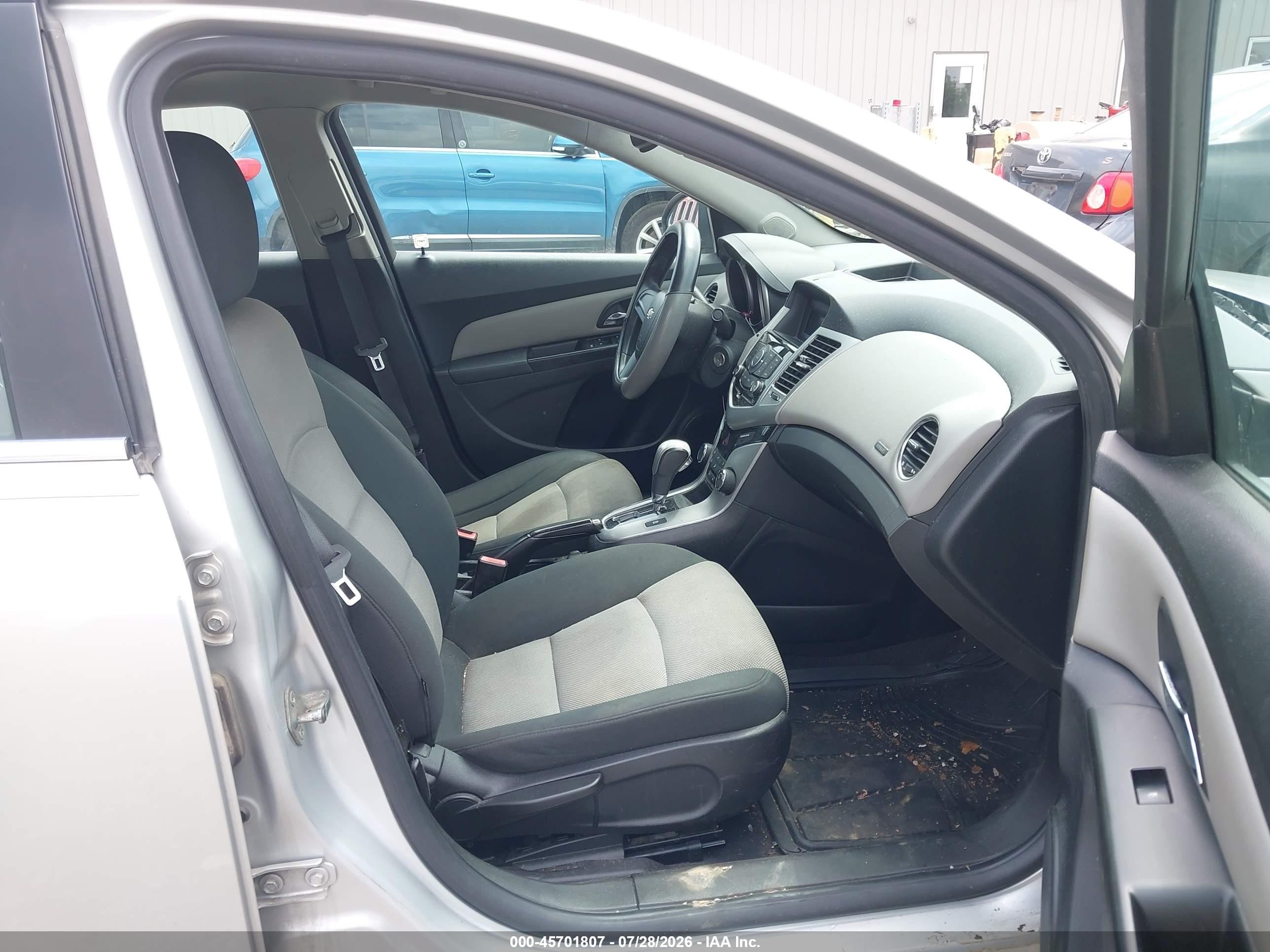 2012 Chevrolet Cruze Ls Silver vin: 1G1PC5SH4C7168802