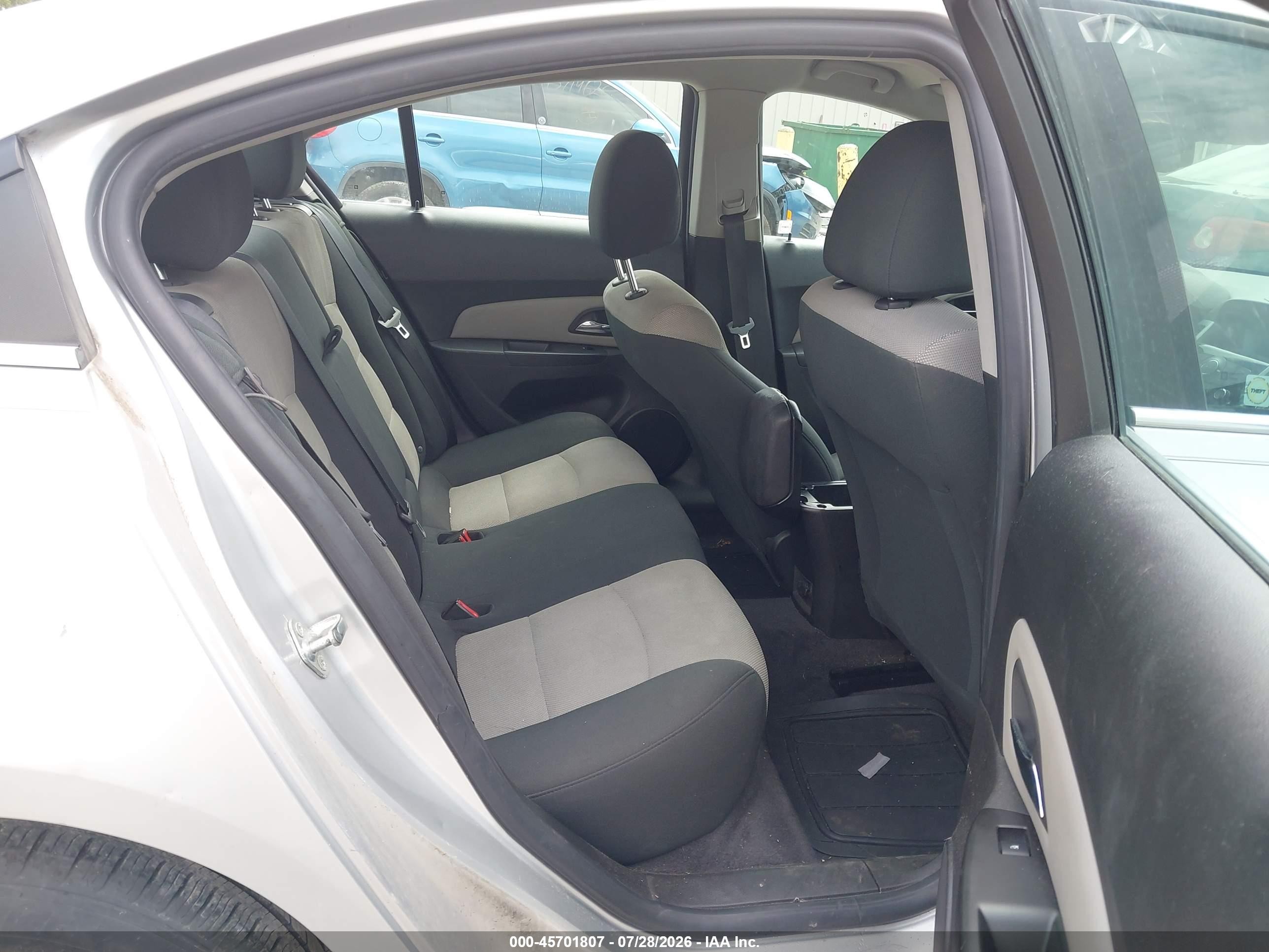 2012 Chevrolet Cruze Ls Silver vin: 1G1PC5SH4C7168802