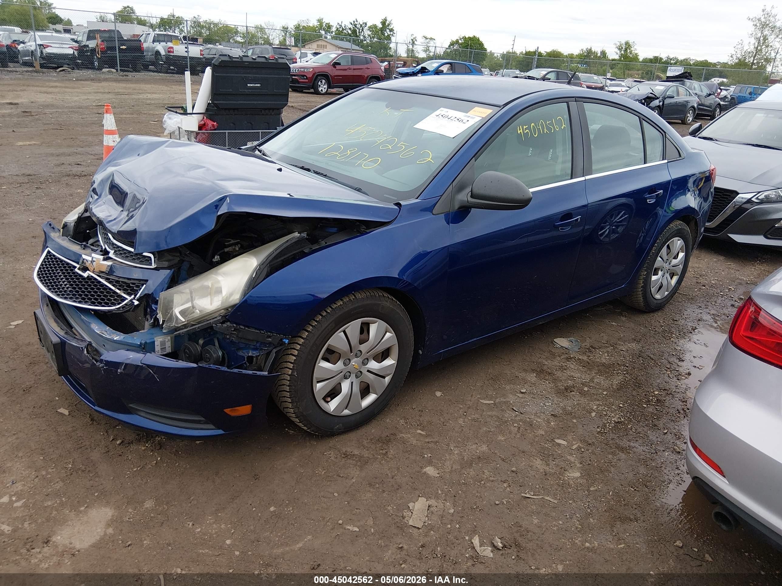 2012 Chevrolet Cruze Ls Синий vin: 1G1PC5SH4C7193506