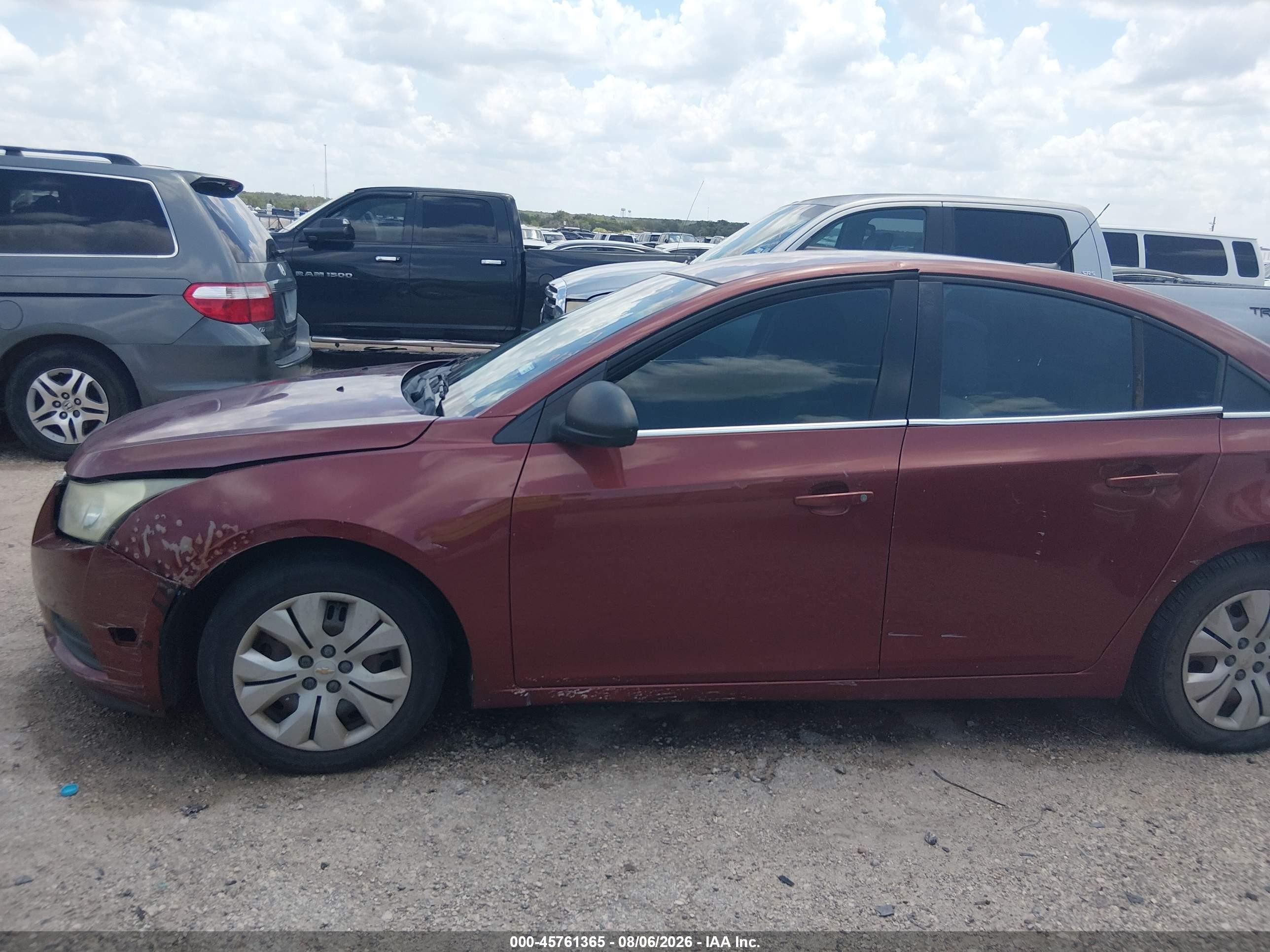 2012 Chevrolet Cruze Ls Red vin: 1G1PC5SH4C7207226