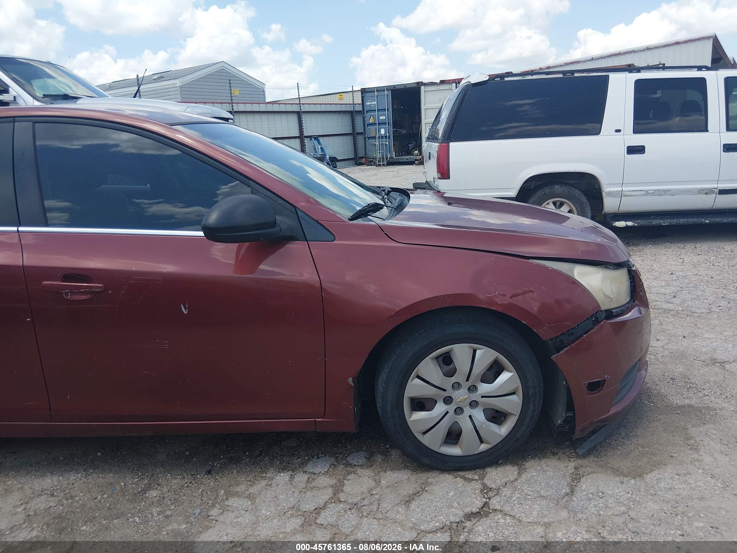 2012 Chevrolet Cruze Ls Red vin: 1G1PC5SH4C7207226